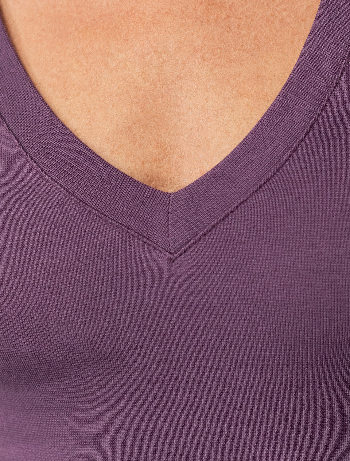 ст. цена1150руб.! VILATTE Футболка D49.126бургунди