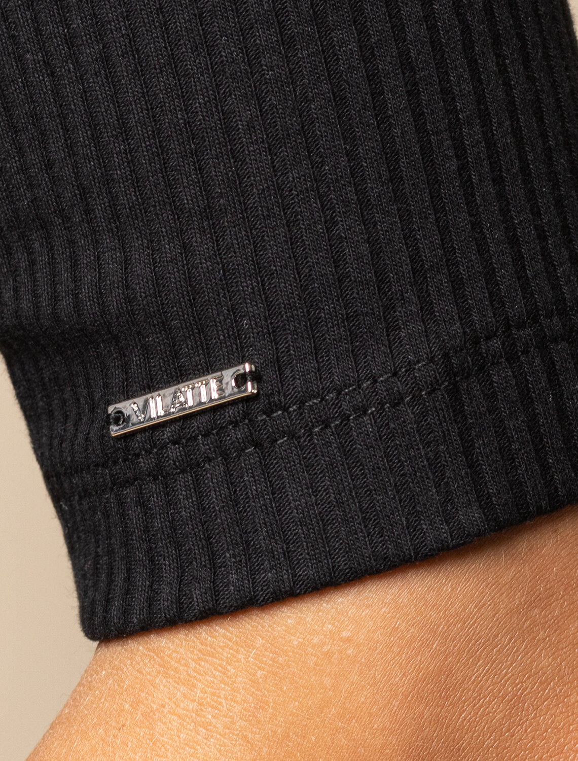 ст. цена1490руб.! VILATTE Футболка D49.105черный