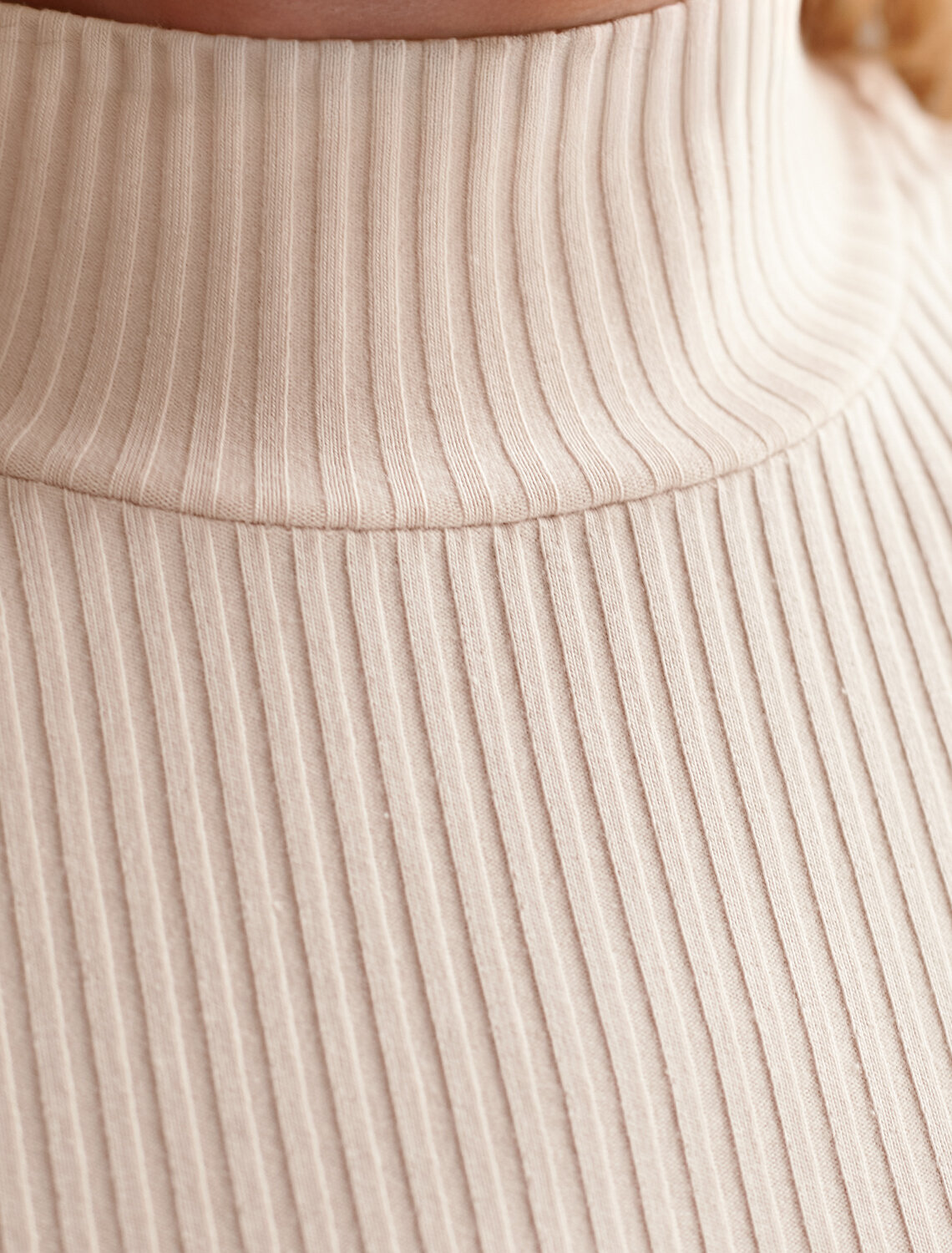 ст. цена1490руб.! VILATTE Футболка D49.104овсяный