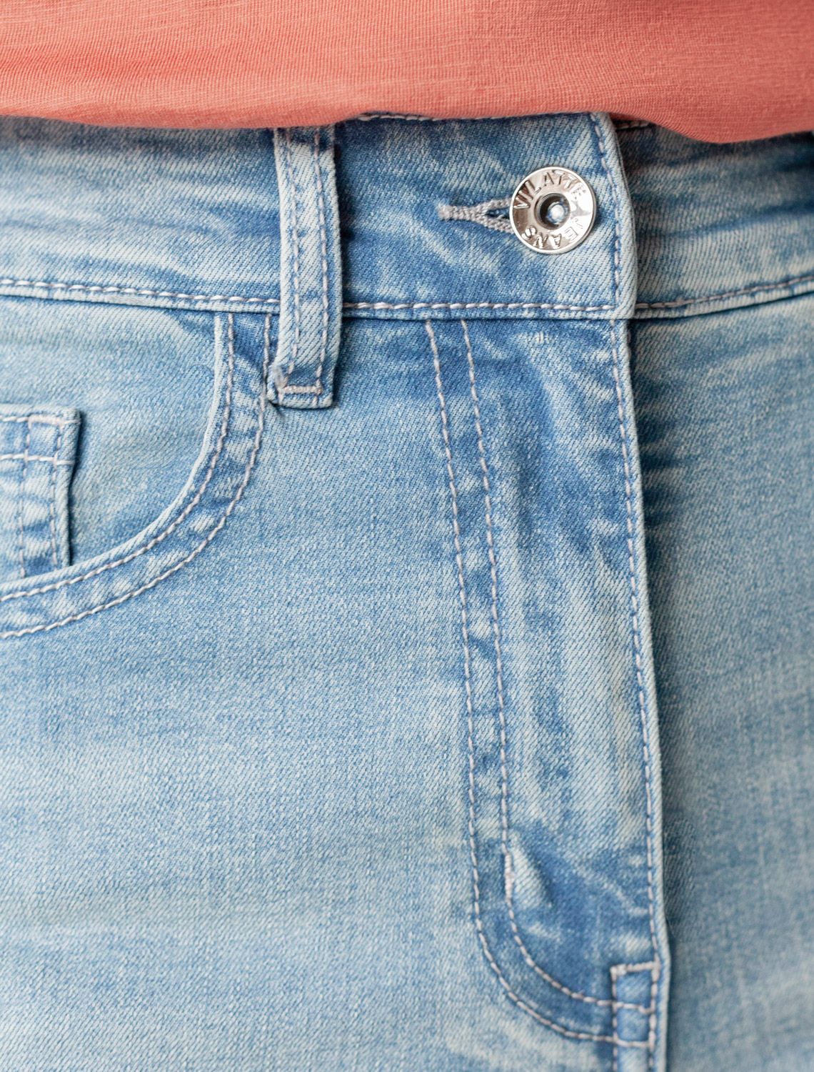 Джинсы трубы прямые с декоративной стиркой из эластичного денима