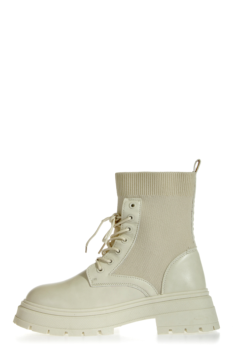 ст. цена2400руб.! Ботинки женские PATROL