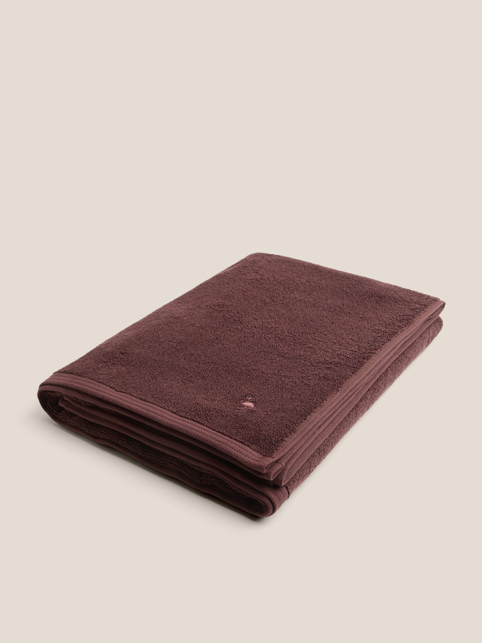 903 р. 2150 р. Махровое полотенце-покрывало 100x180 MAISON DAVID