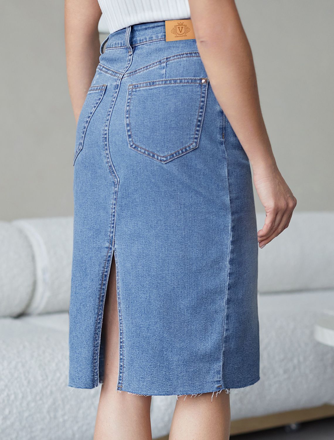 Джинсовая юбка с декоративной стиркой из эластичного денима средней плотности D56.126 синий