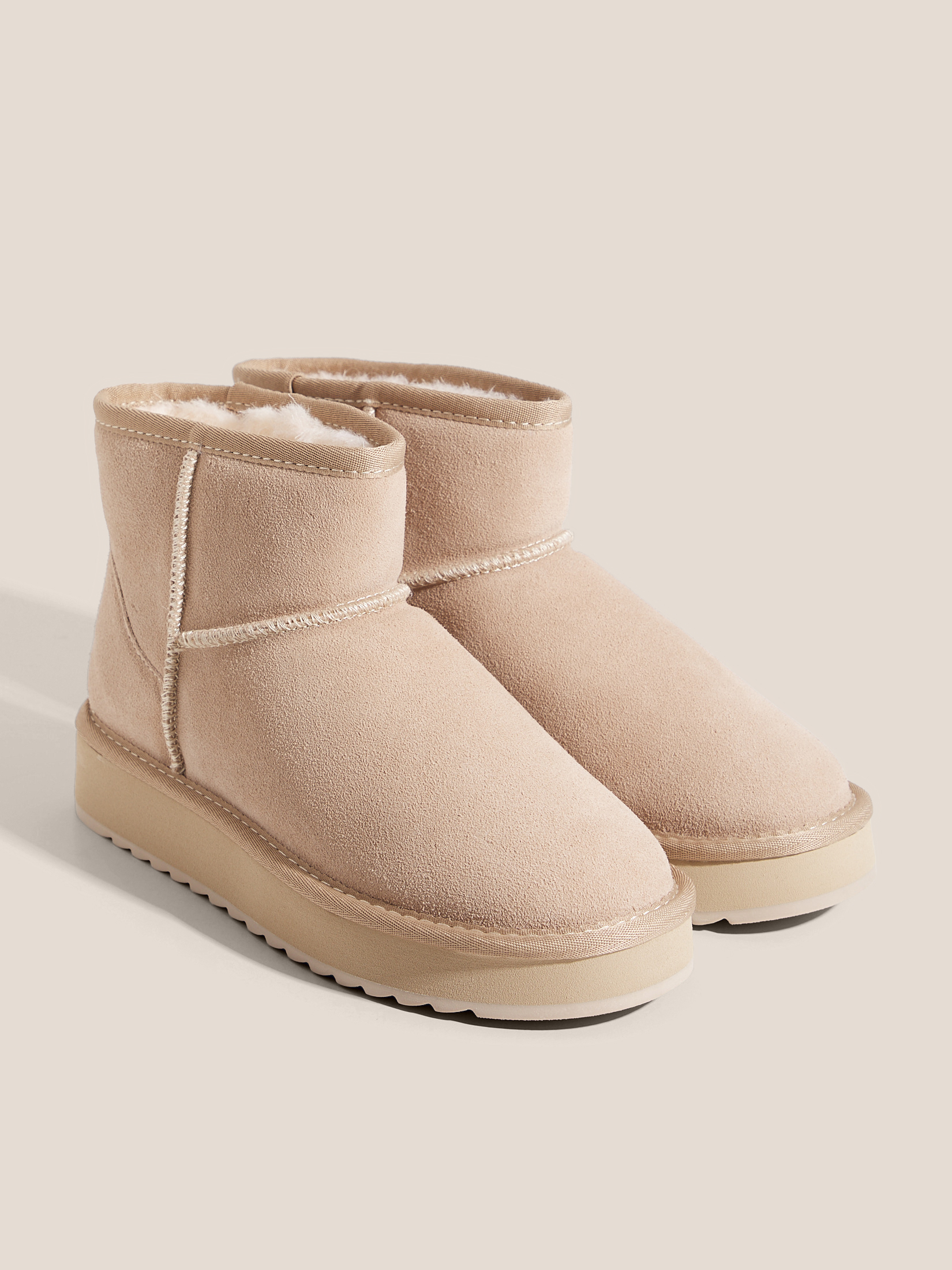 2474 р. 5890 р. Женские угги TENDANCE