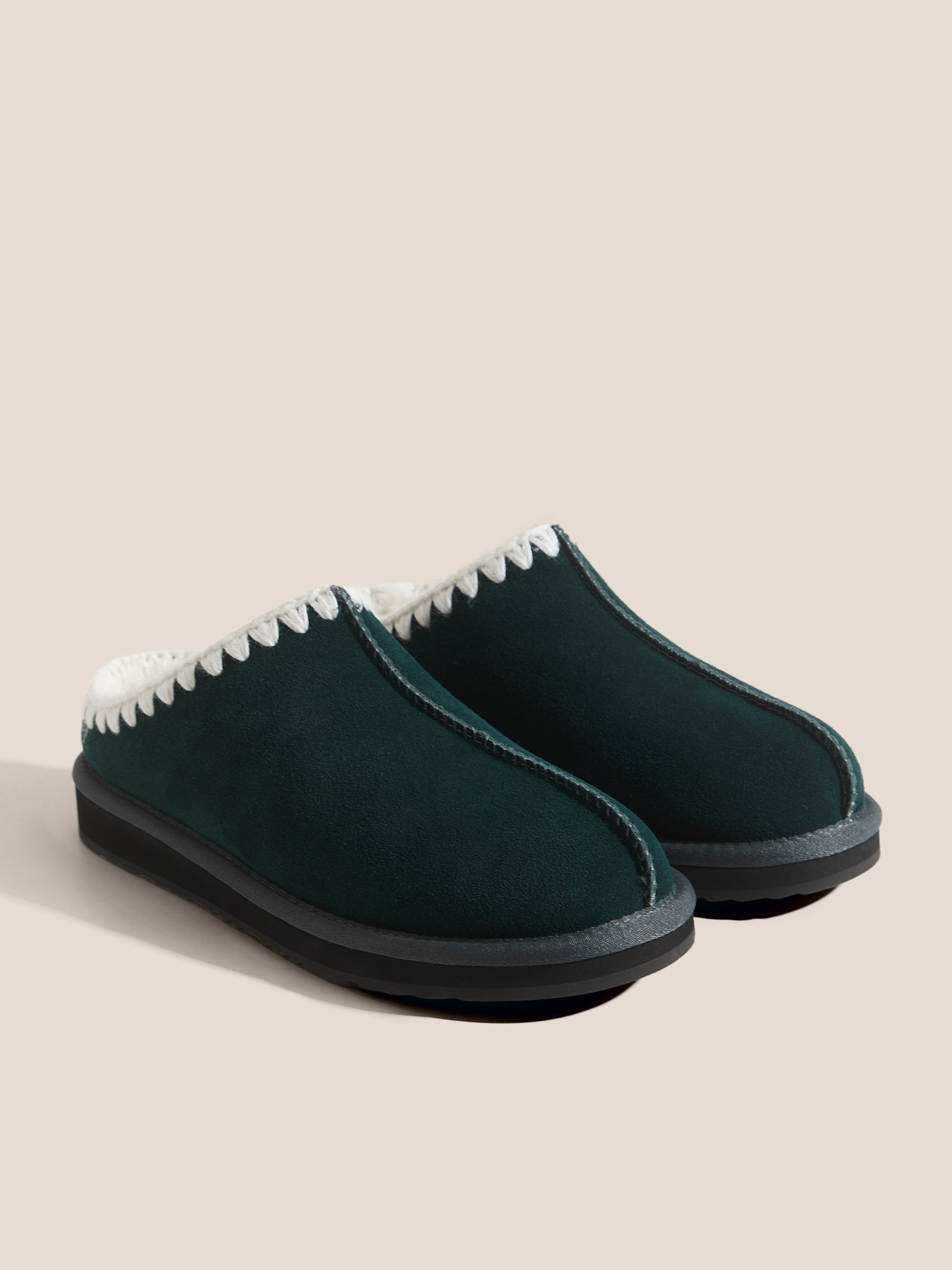 2558 р. 6090 р. Женские угги TENDANCE