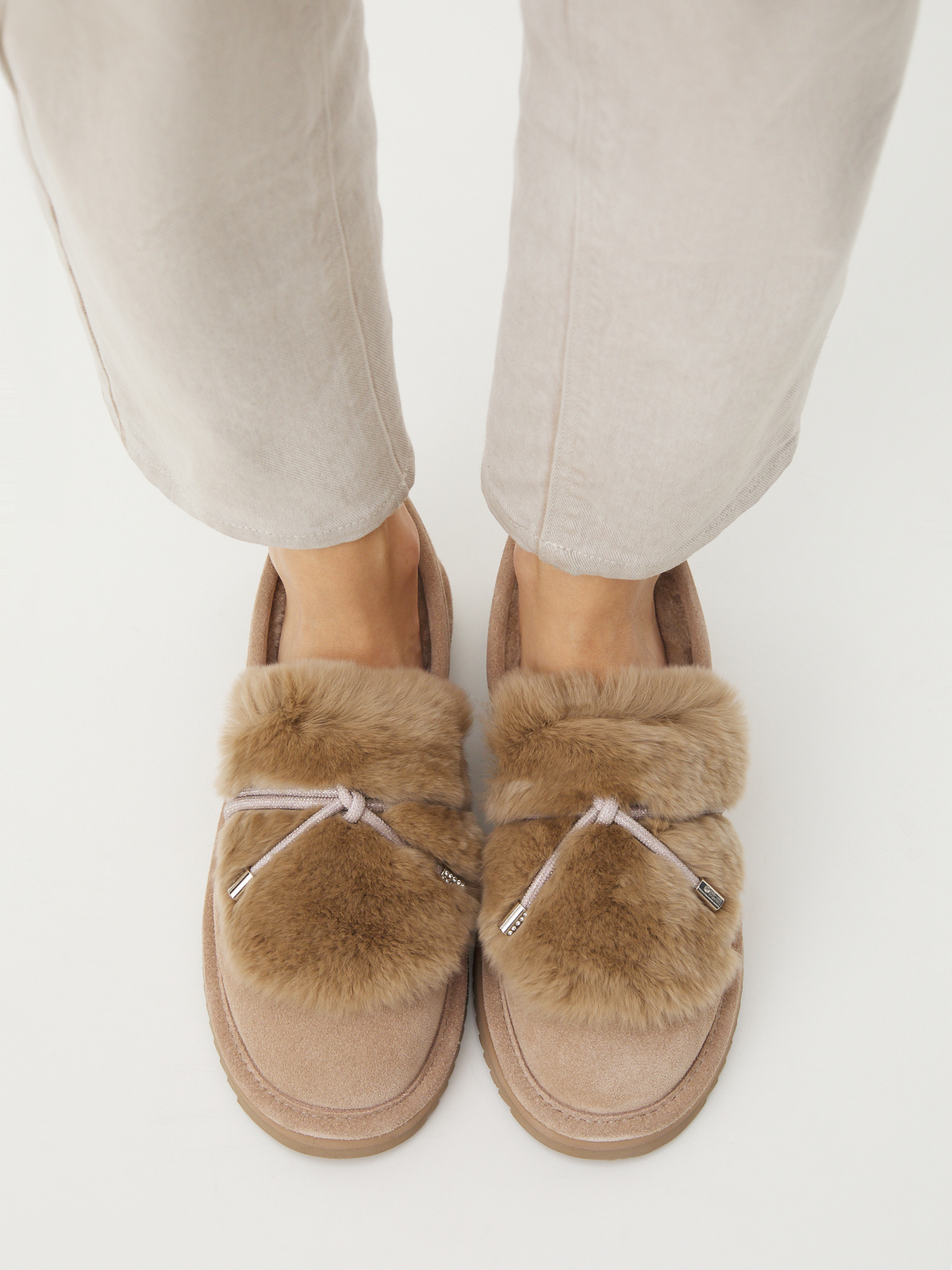 2444 р. 5820 р. Женские угги TENDANCE