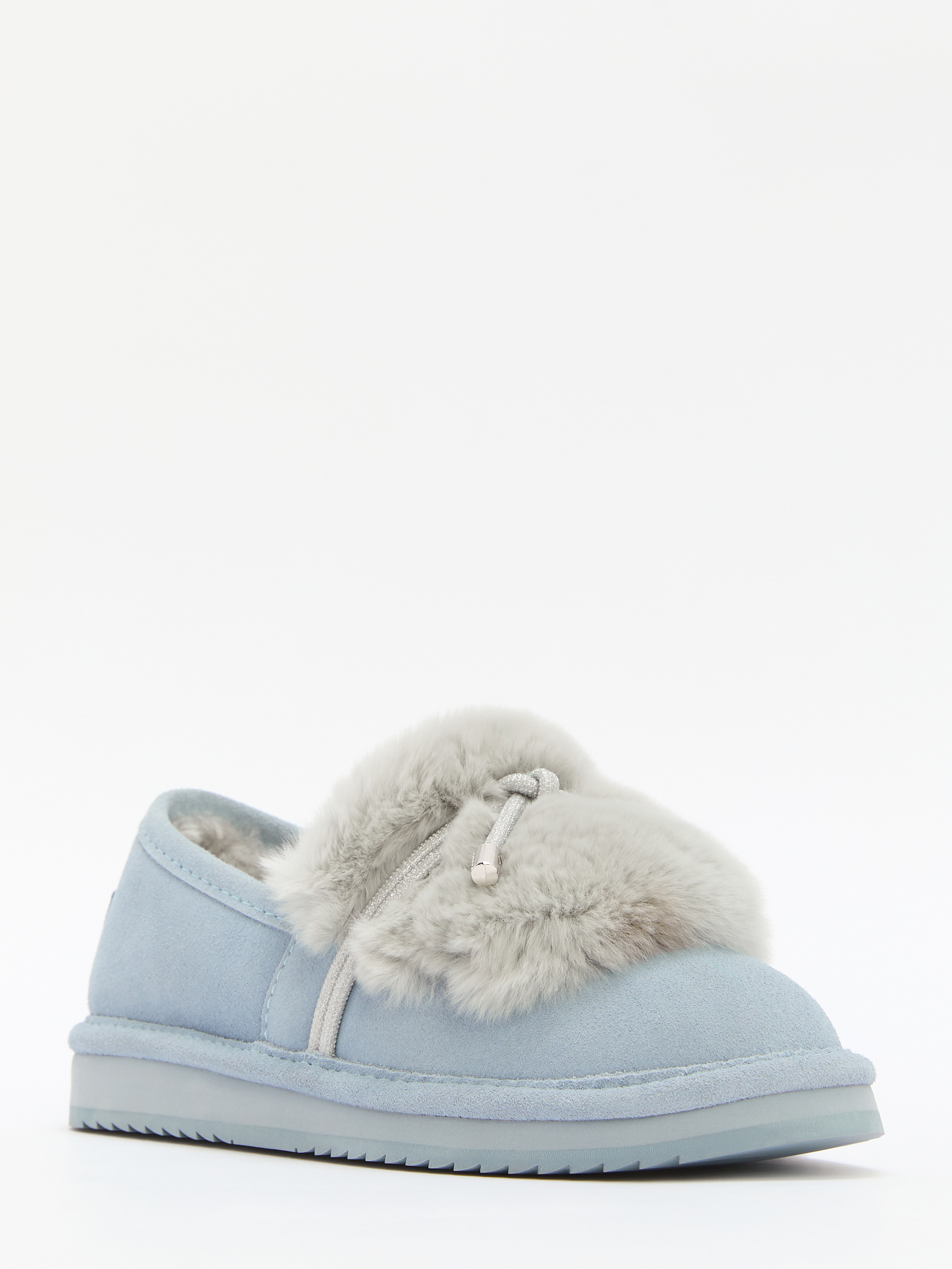 2381 р. 5670 р. Женские угги TENDANCE