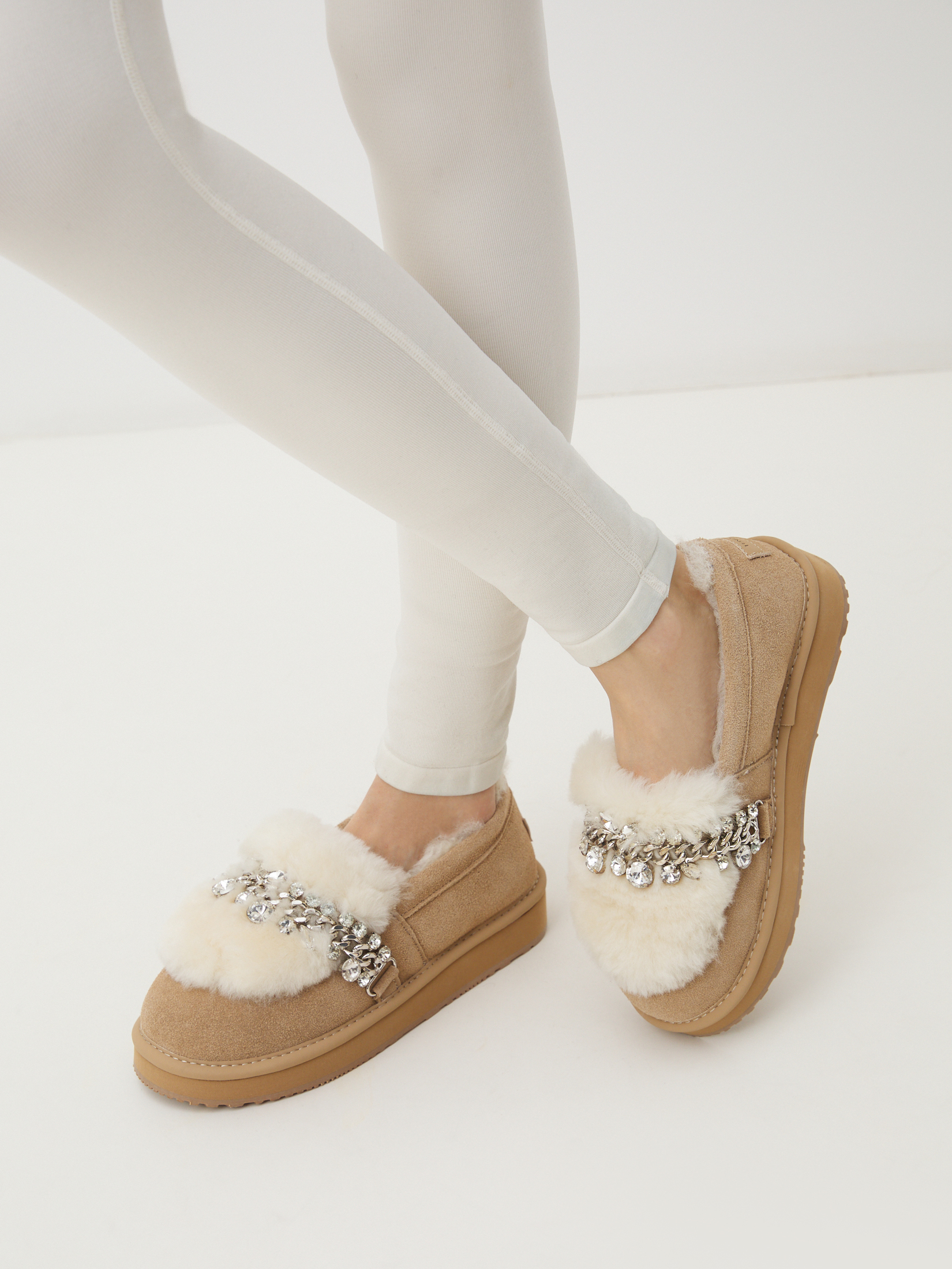 2516 р. 5990 р. Женские угги TENDANCE