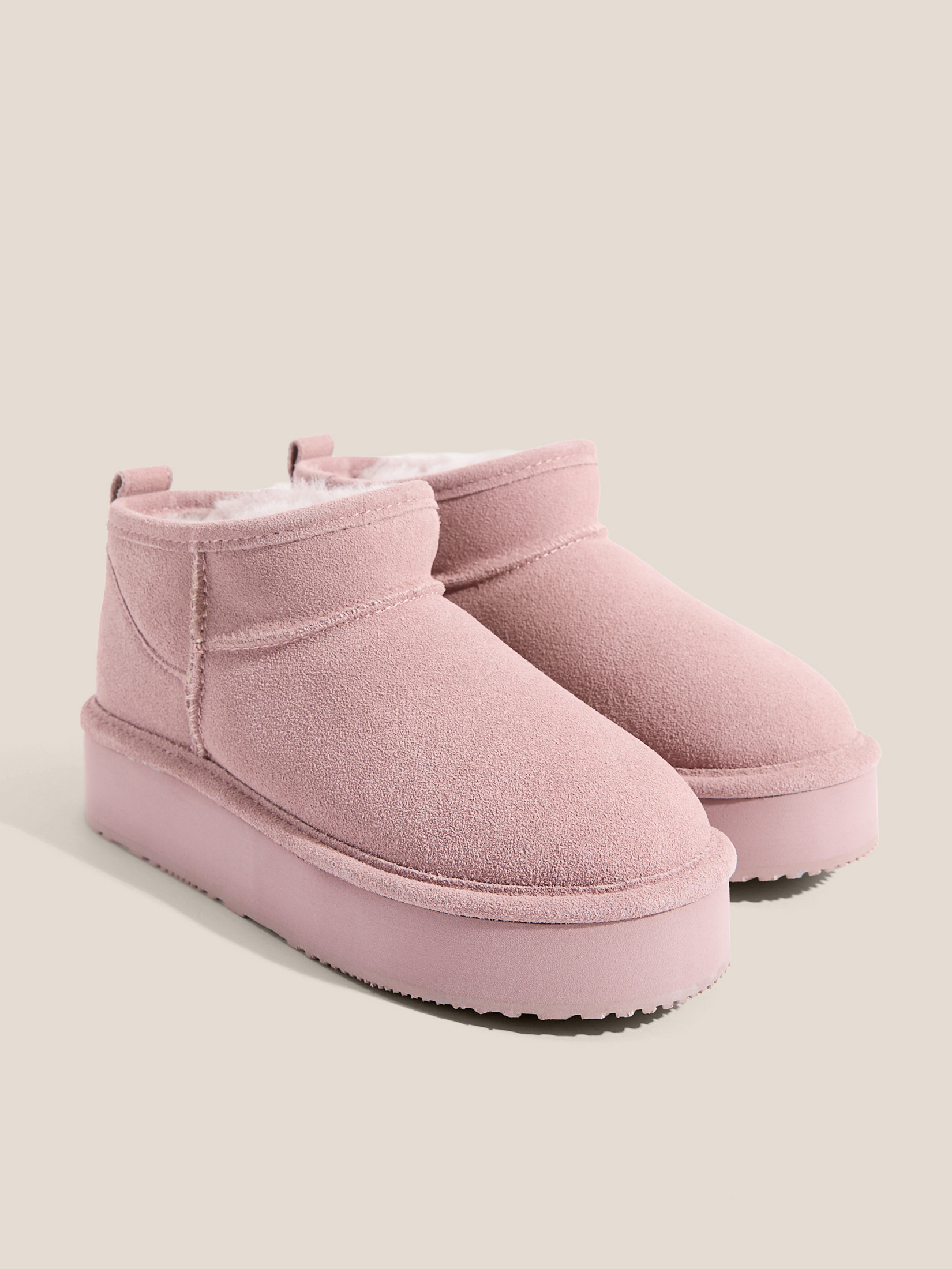 2734 р. 6510 р. Женские угги TENDANCE