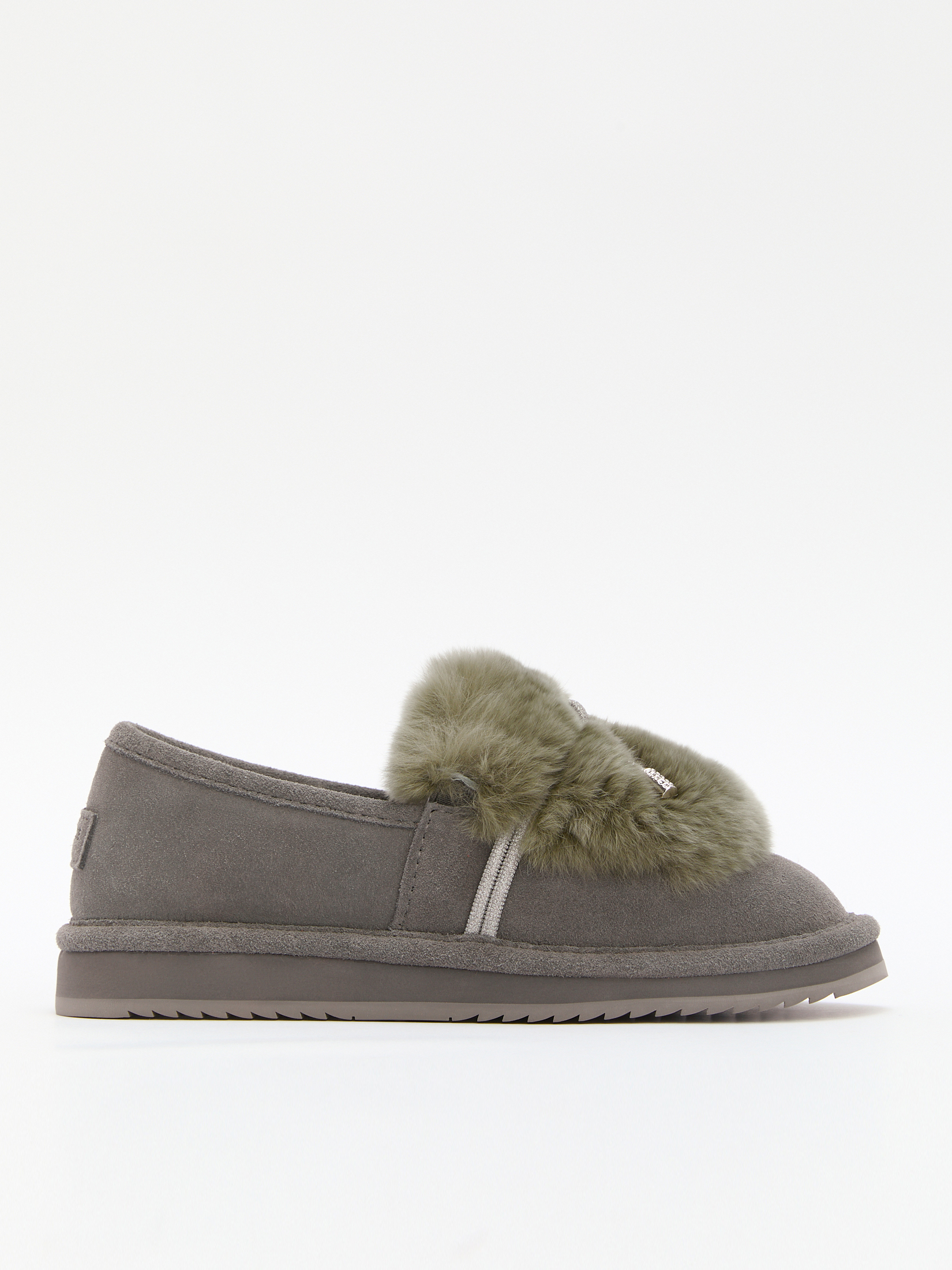 2381 р. 5670 р. Женские угги TENDANCE