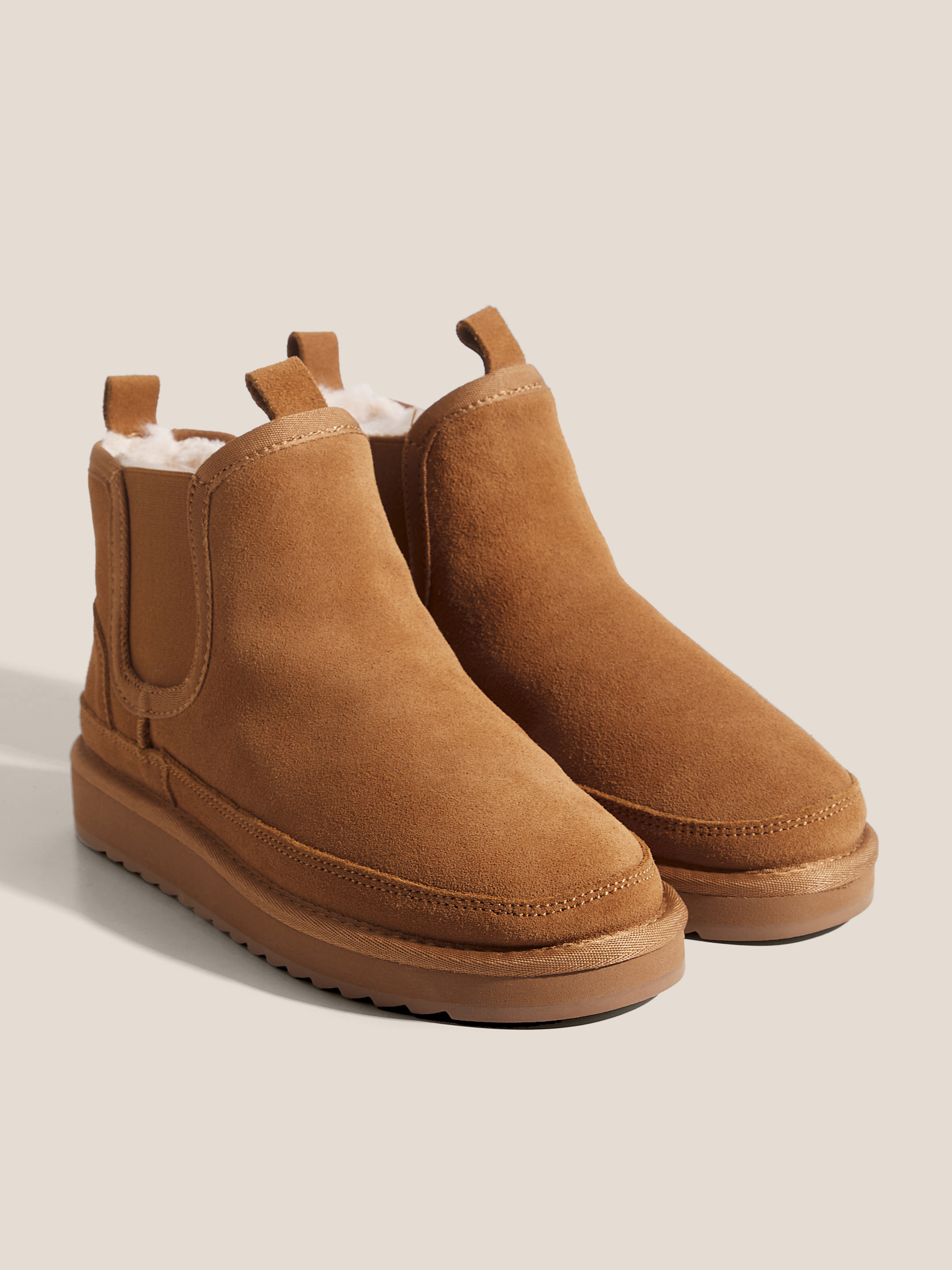 2516 р. 5990 р. Женские угги TENDANCE