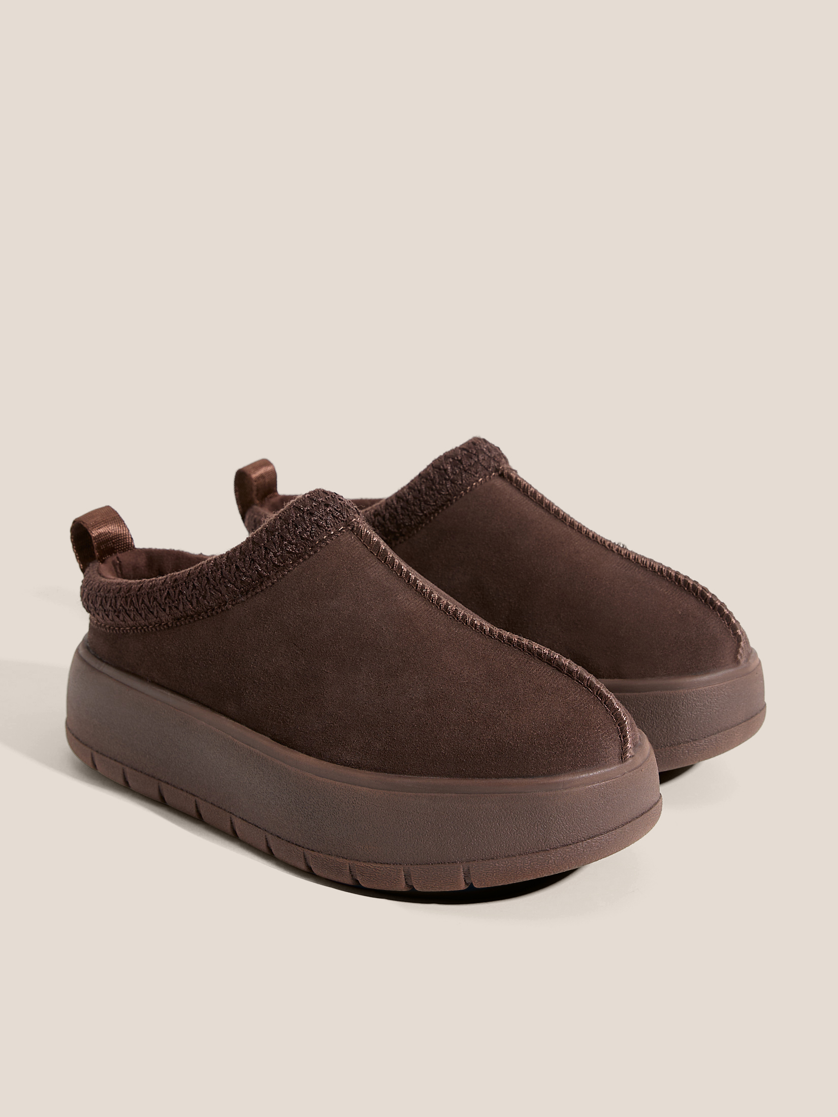 2516 р. 5990 р. Женские угги TENDANCE