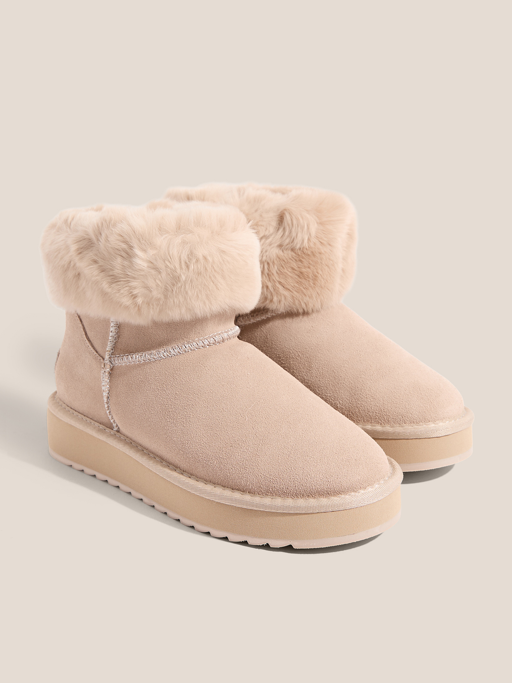 2486 р. 5920 р. Женские угги TENDANCE