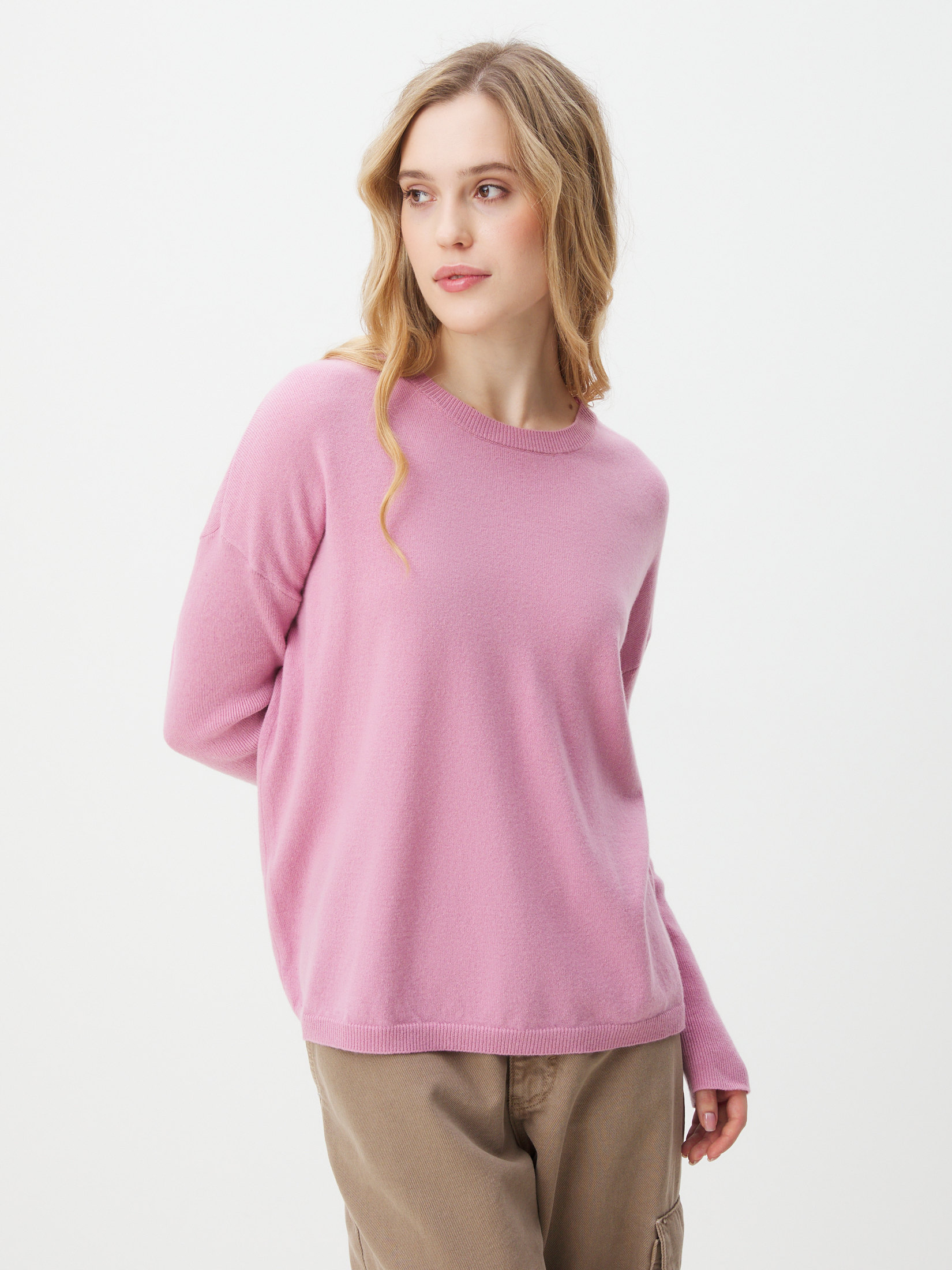 7167 р. 17480 р. Женский джемпер MAISON DAVID