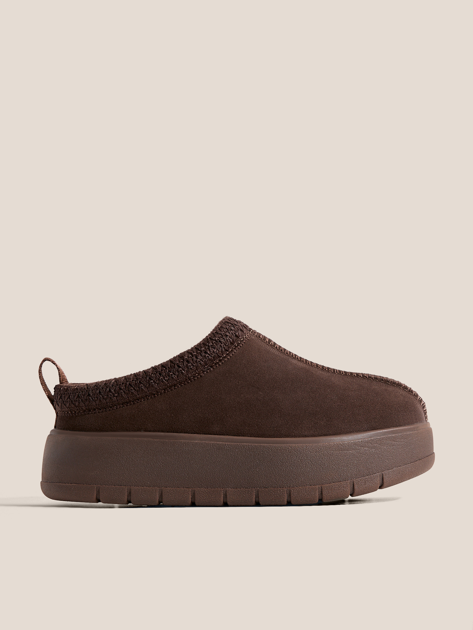 2516 р. 5990 р. Женские угги TENDANCE