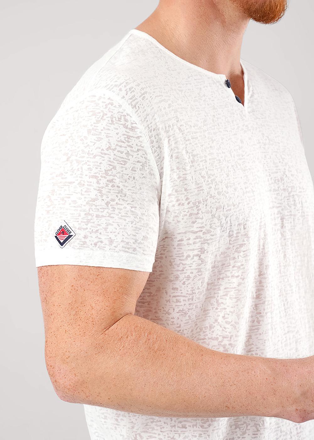 CLE 562202/01хэ Футболка мужская 562202/01хэ молочный