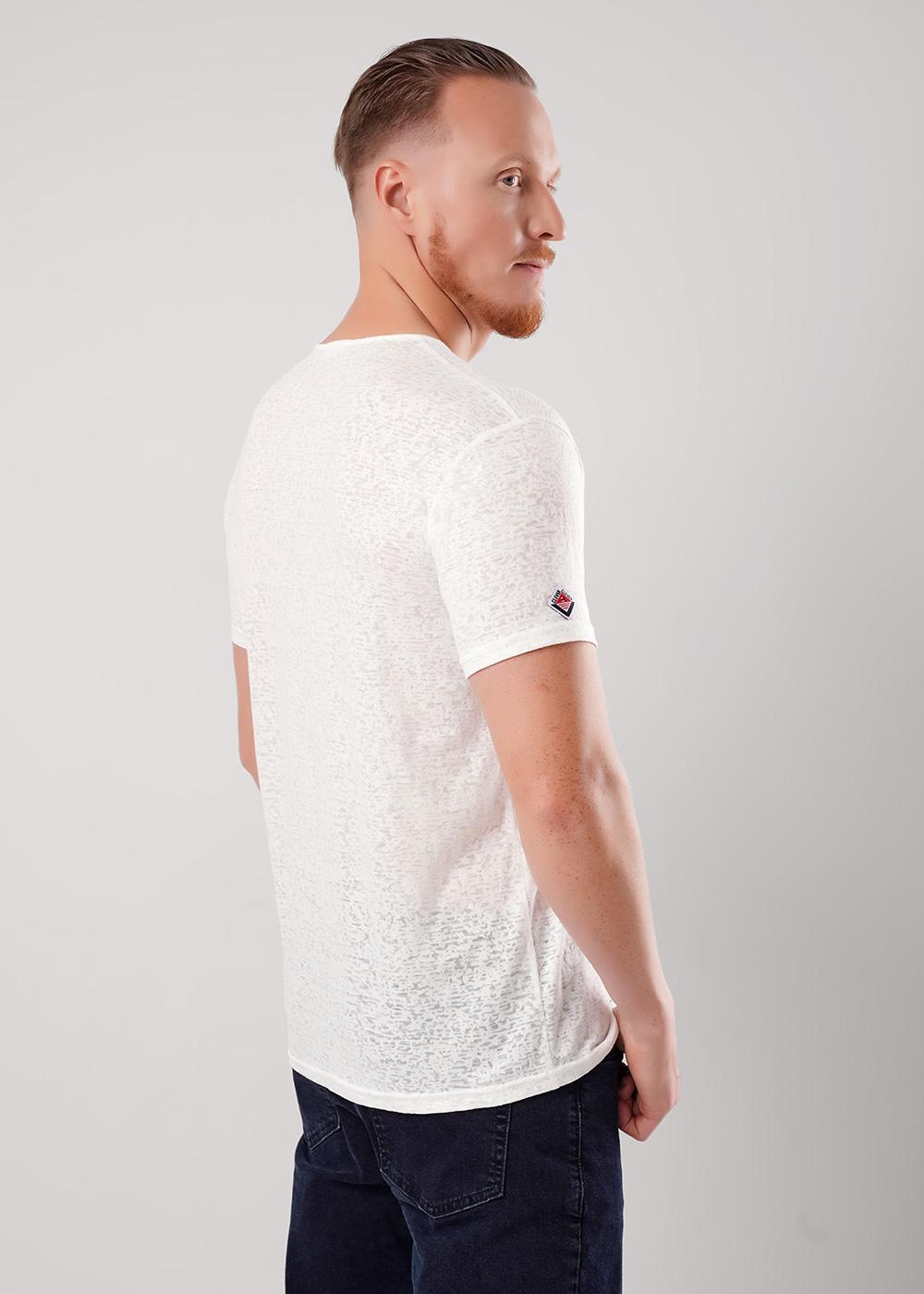 CLE 562202/01хэ Футболка мужская 562202/01хэ молочный