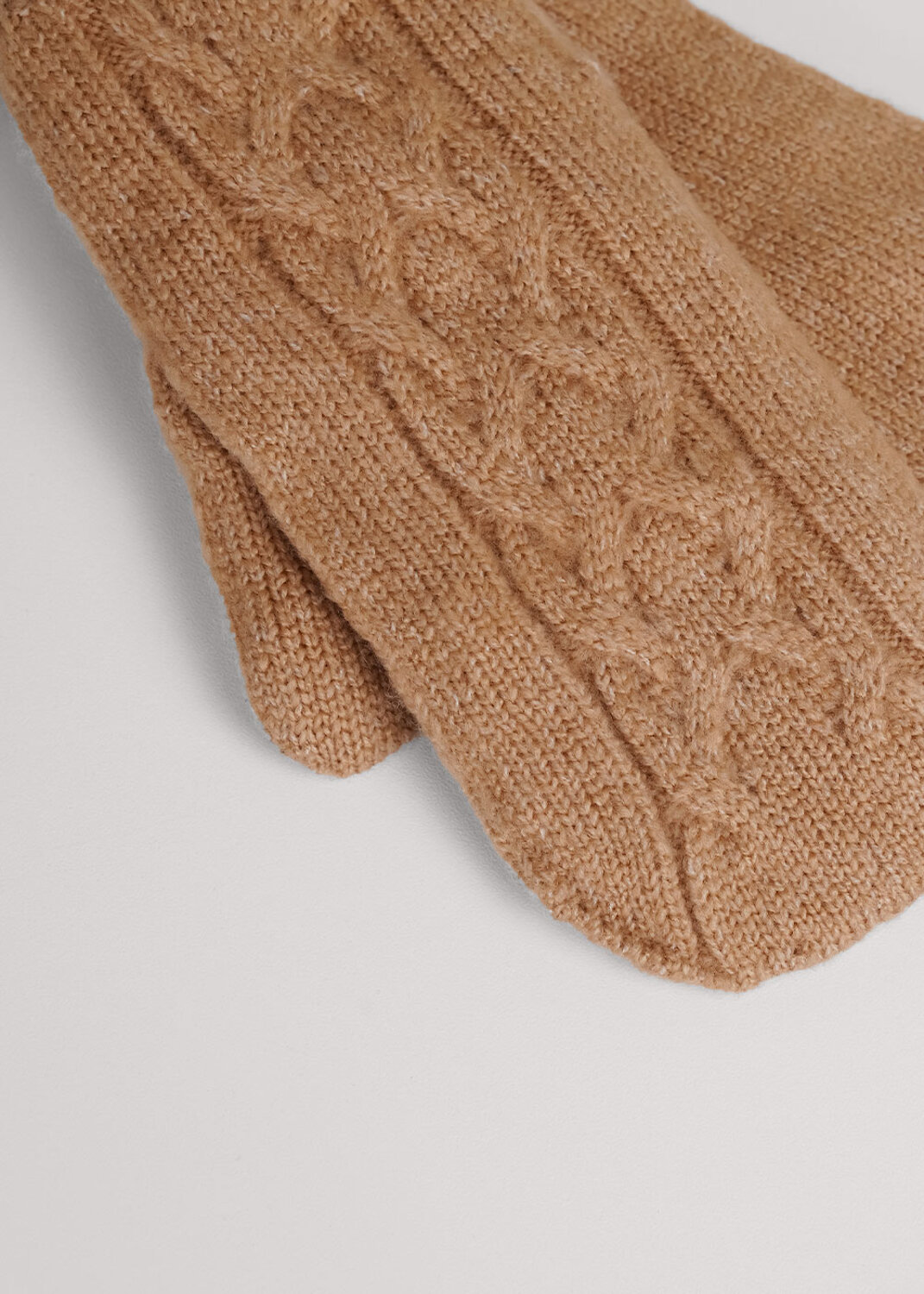 ст. цена307руб.! CLEVER Варежки 453544ап мех