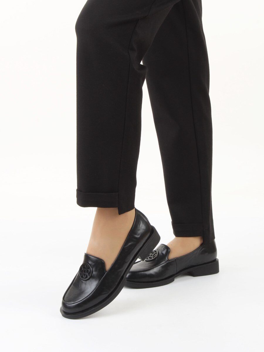 03-DLG13-2 BLACK Лоферы женские (натуральная кожа)