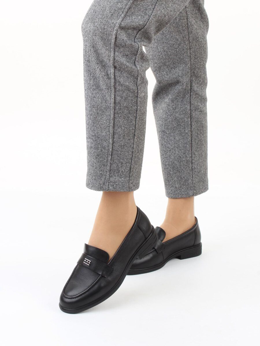 03-DEB55-1 BLACK Лоферы женские (натуральная кожа)