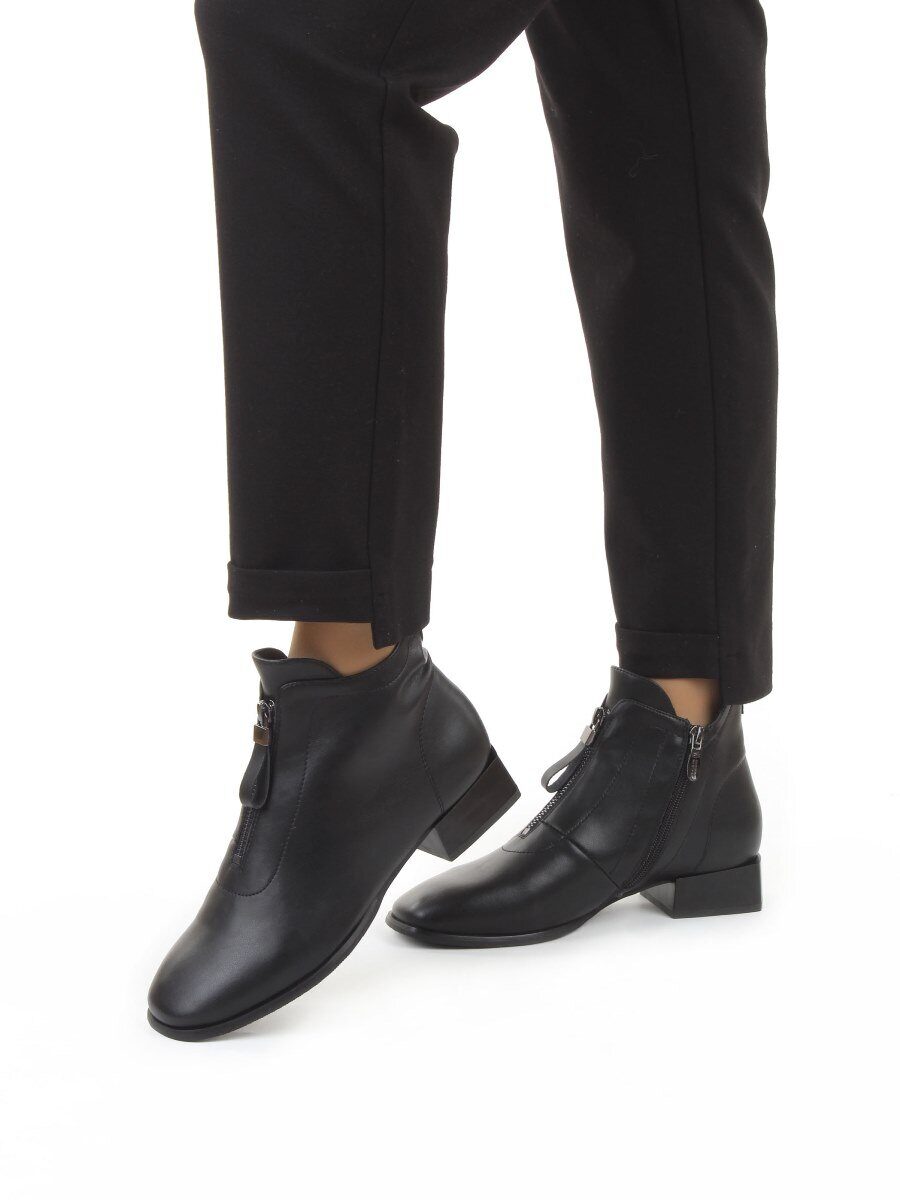 01-M43-16 BLACK Ботинки демисезонные женские (натуральная кожа)