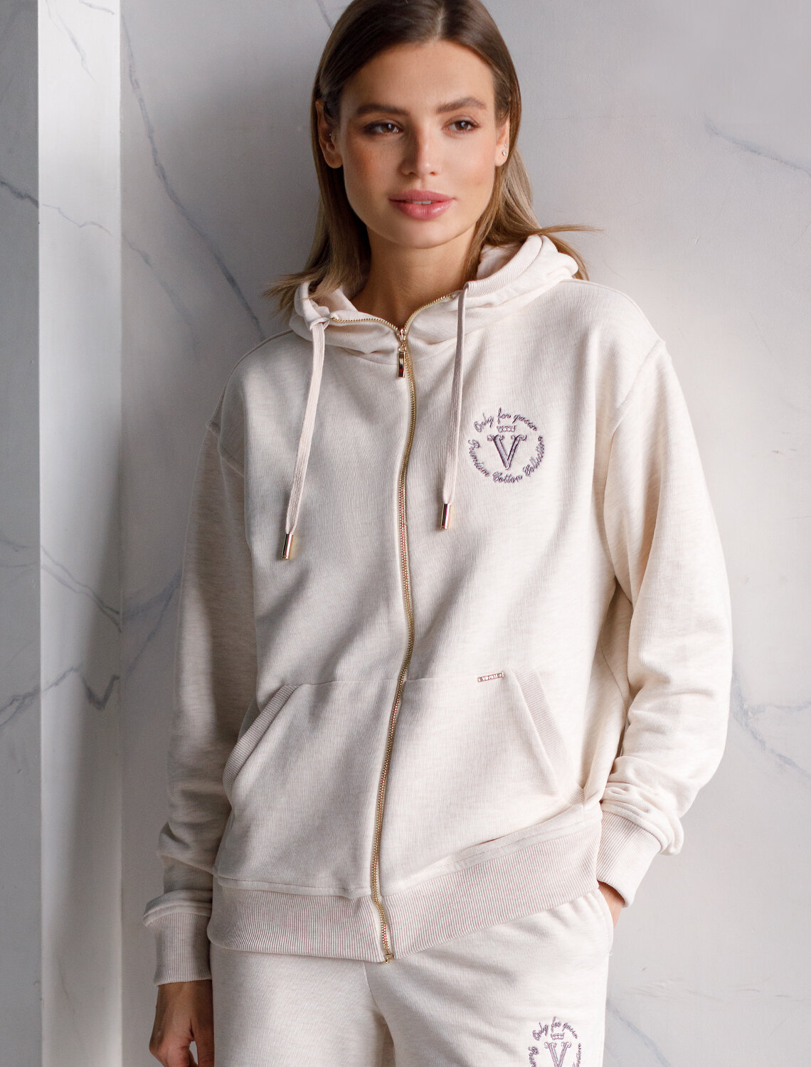 ст. цена3190руб.! VILATTE Джемпер D49.049бежевый меланж