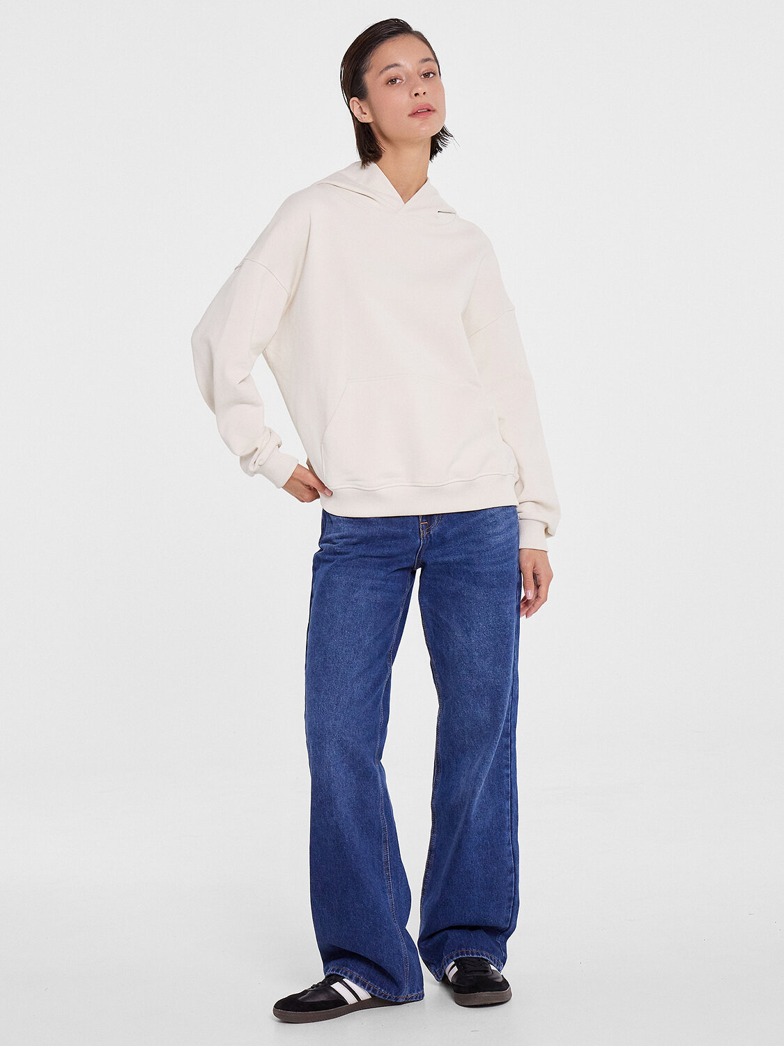 MARK FORMELLE Худи 122980белый чай