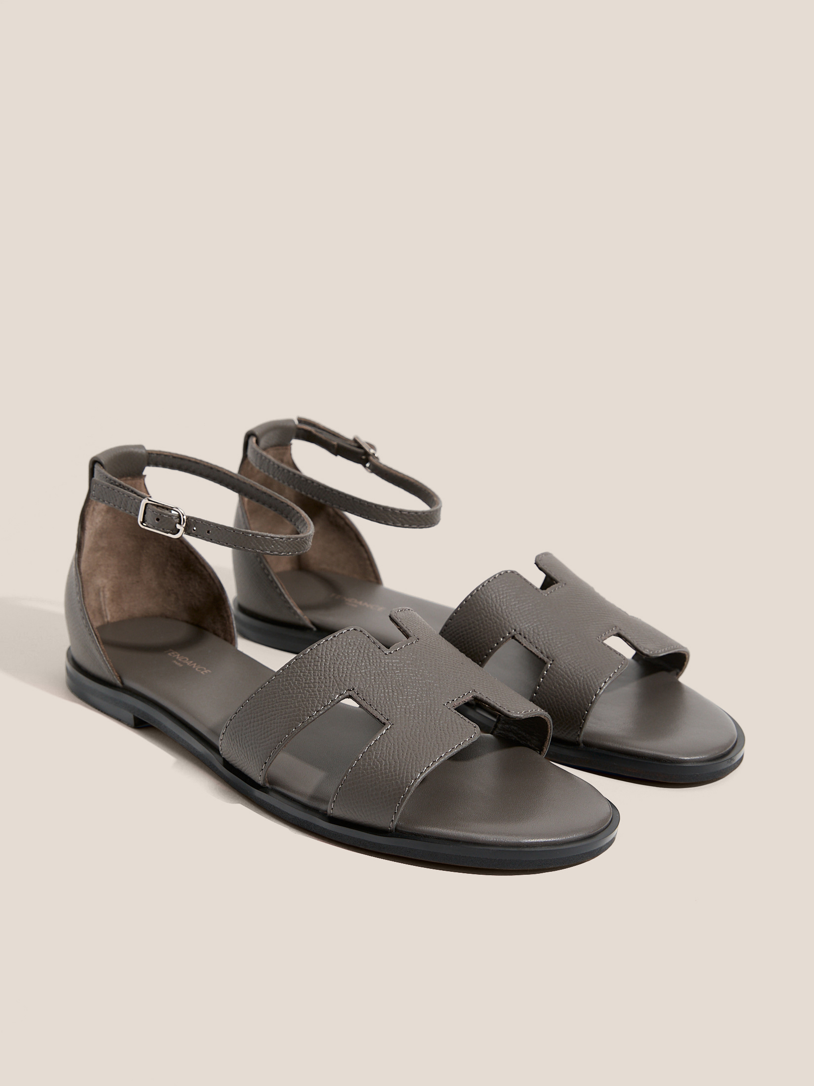 Босоножки TENDANCE 4701706, темно-серый