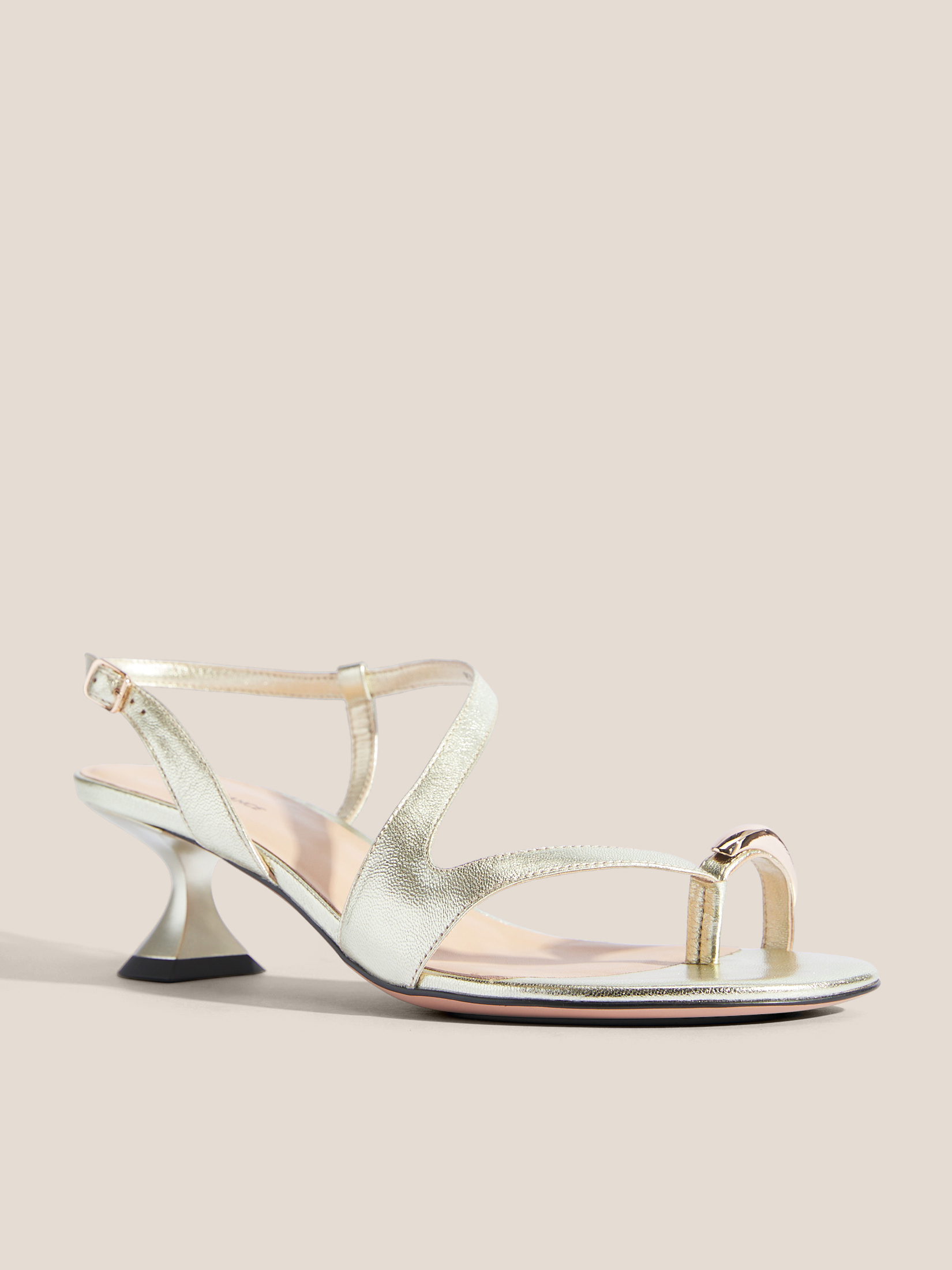 Босоножки TENDANCE 4437018, золотой