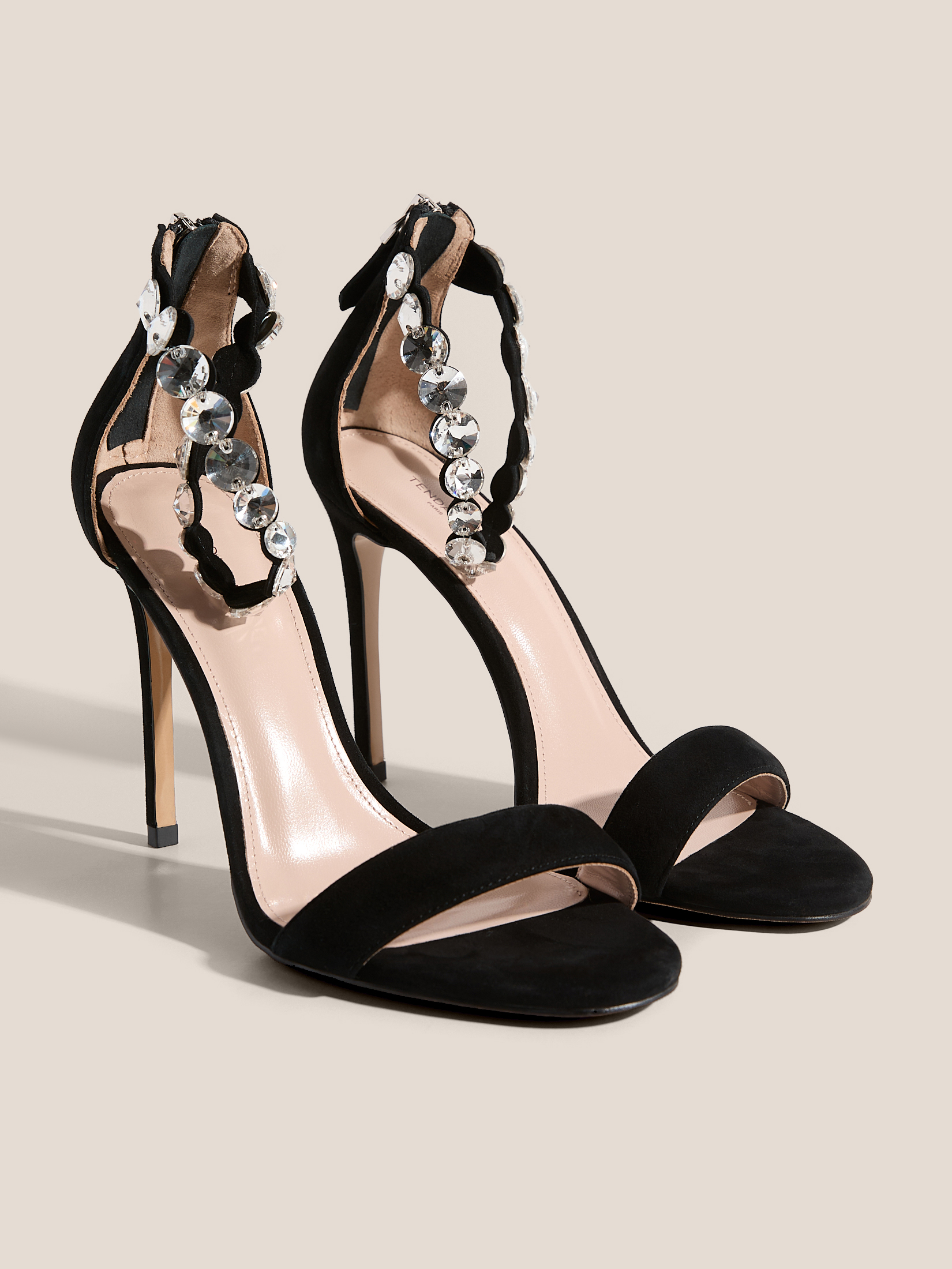 Босоножки TENDANCE 4401286, черный