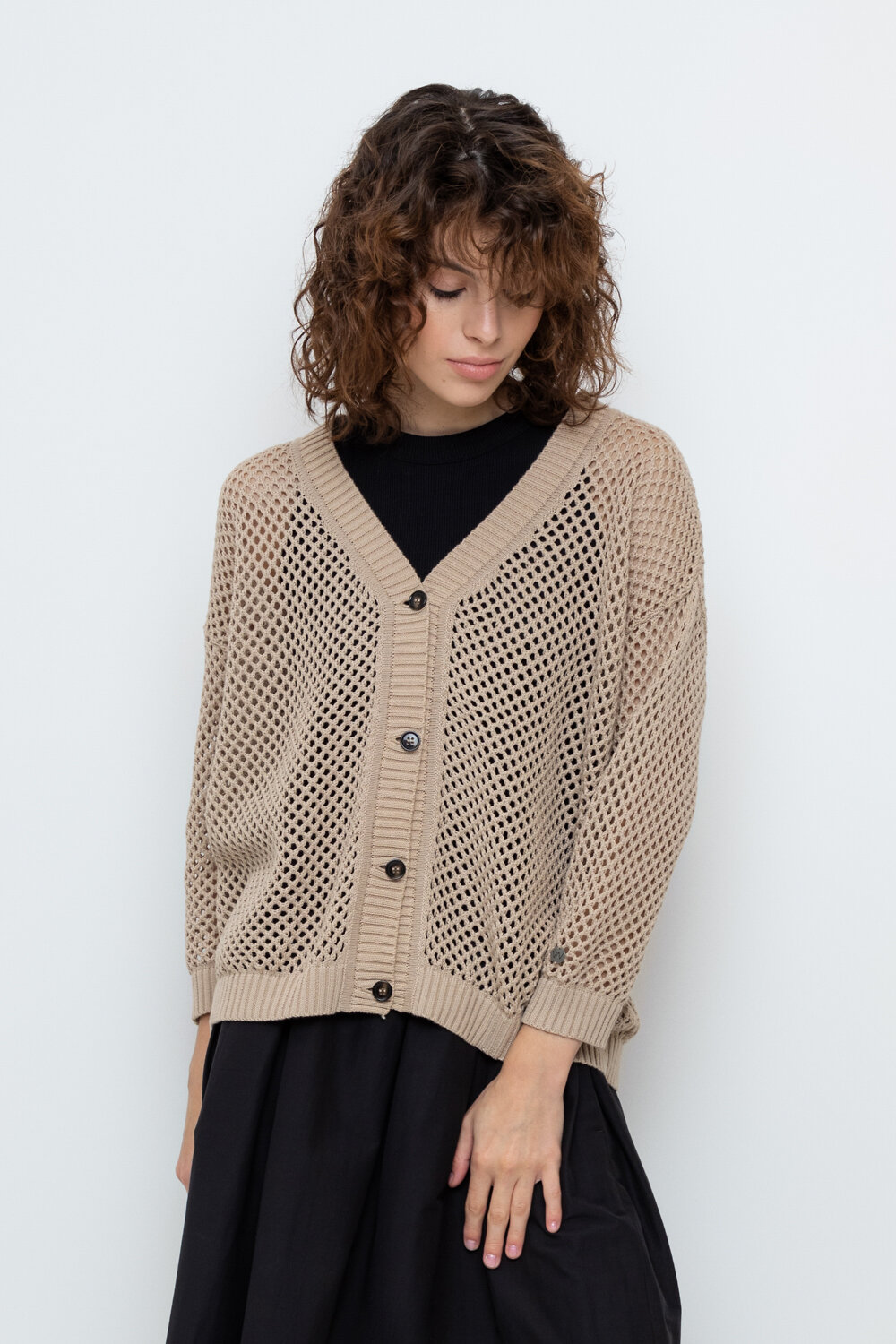 ст. цена4189руб.! VERY NEAT Кардиган ЕВ 30150бежевый