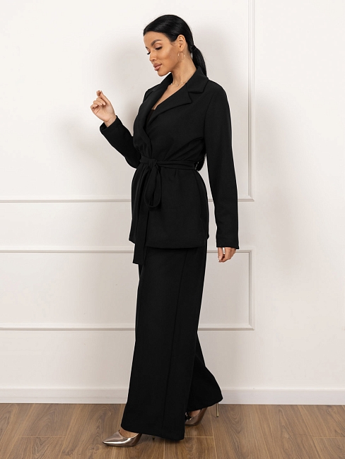 Женский костюм мод.2123 / Черный
