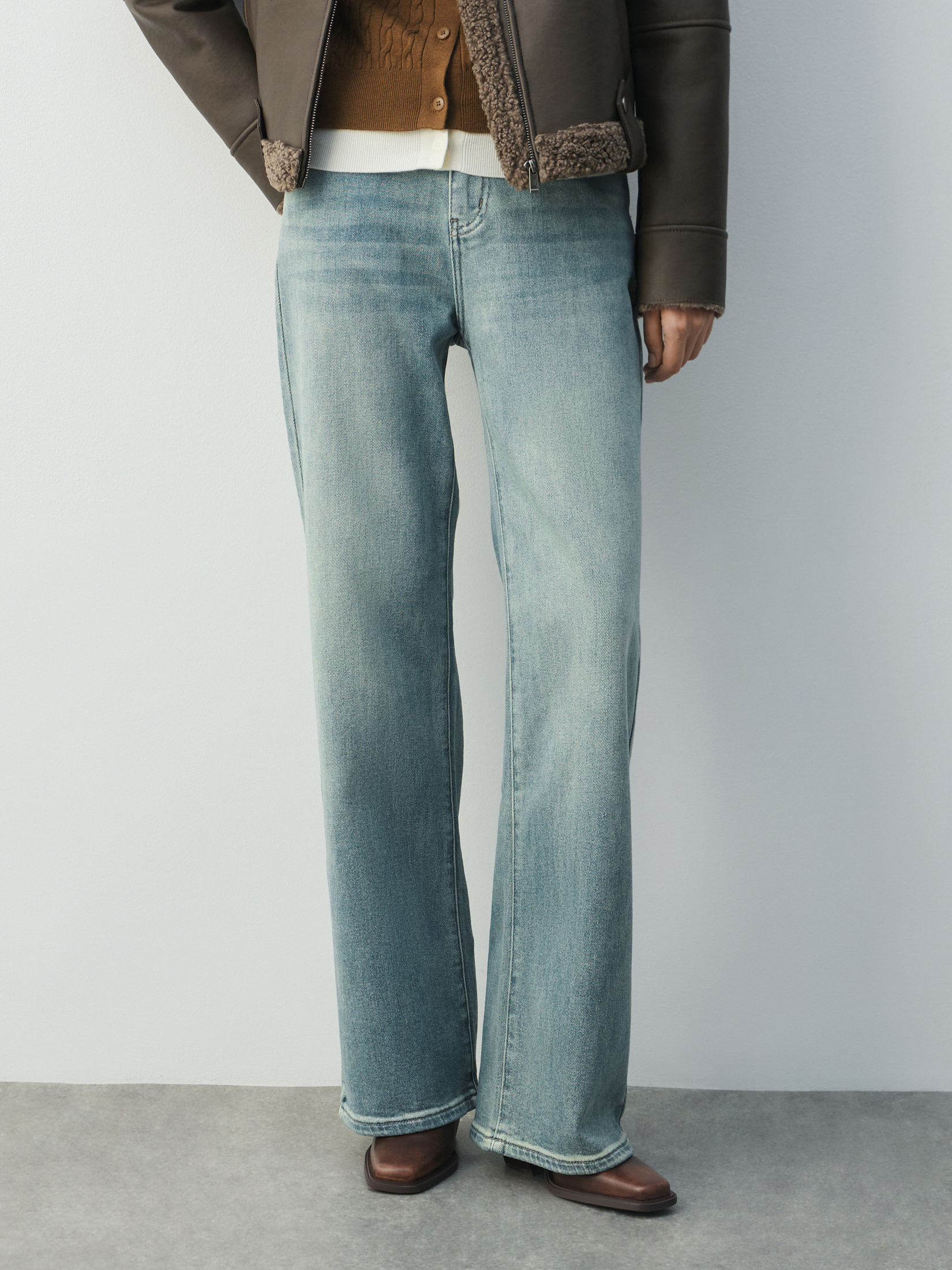 Женские прямые джинсы MAISON DAVID