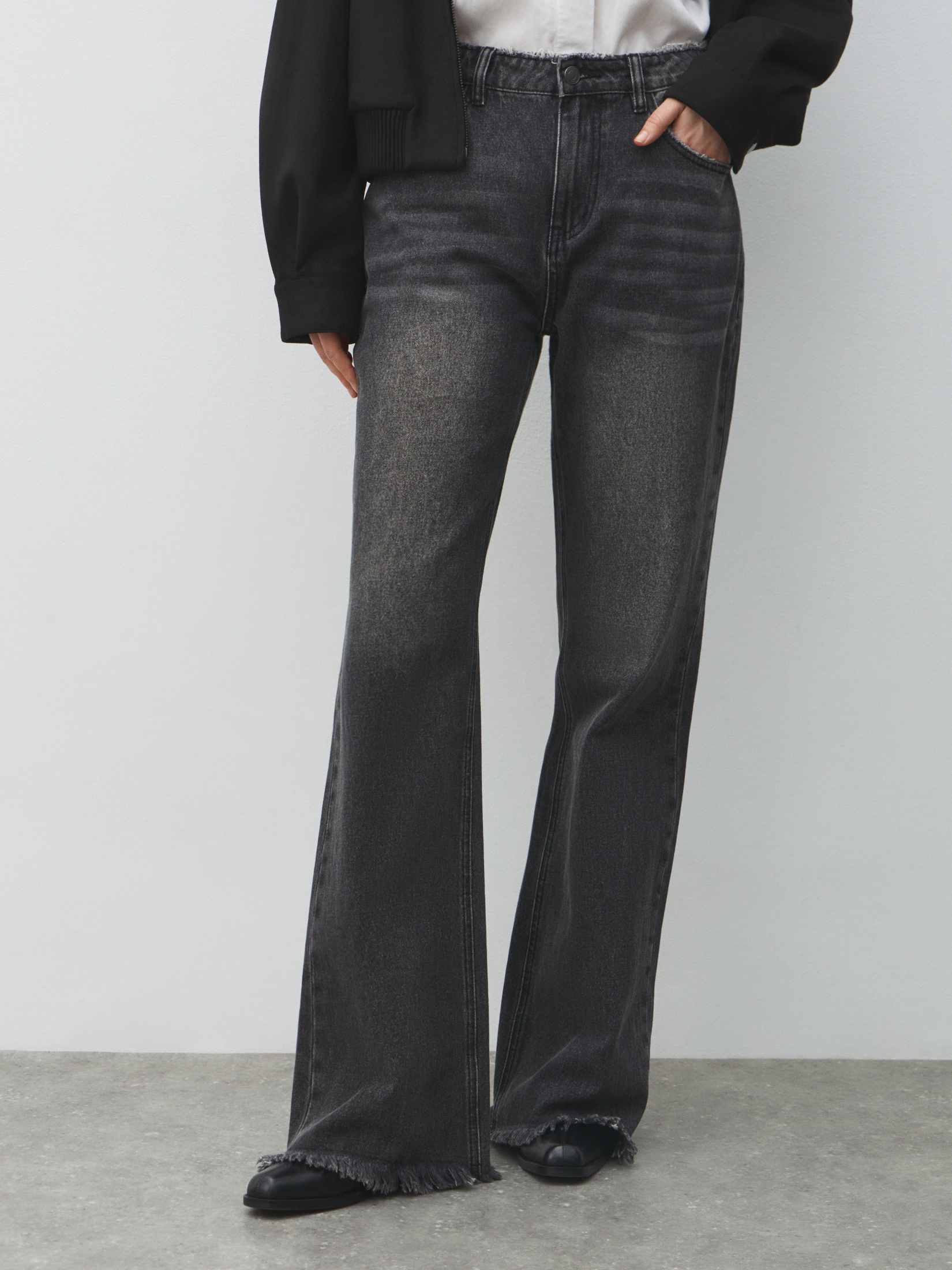 Женские прямые джинсы MAISON DAVID