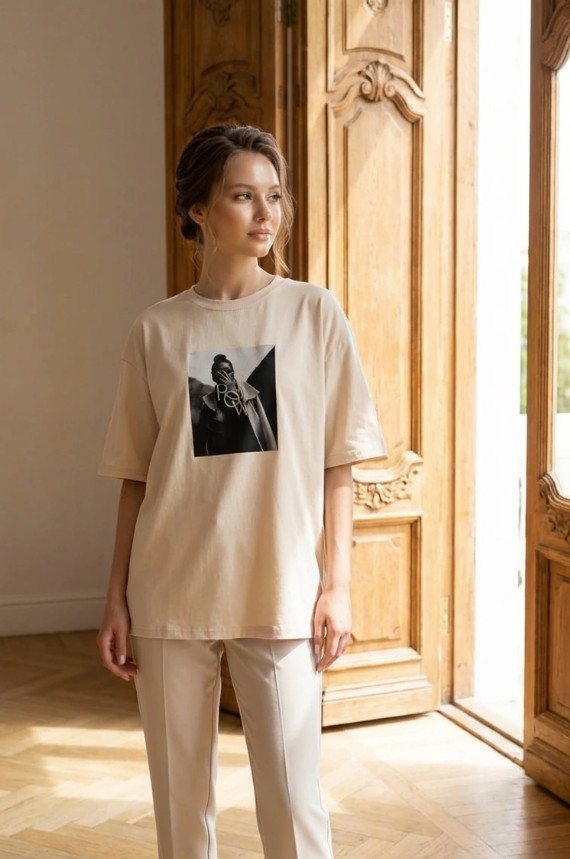 Футболка свободного кроя