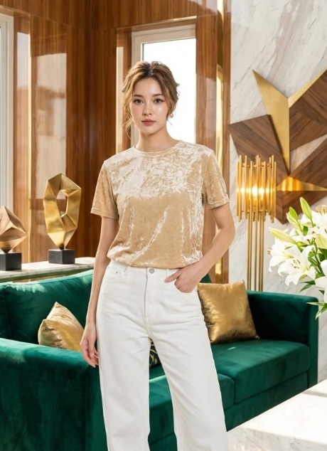 Футболка велюровая свободного кроя