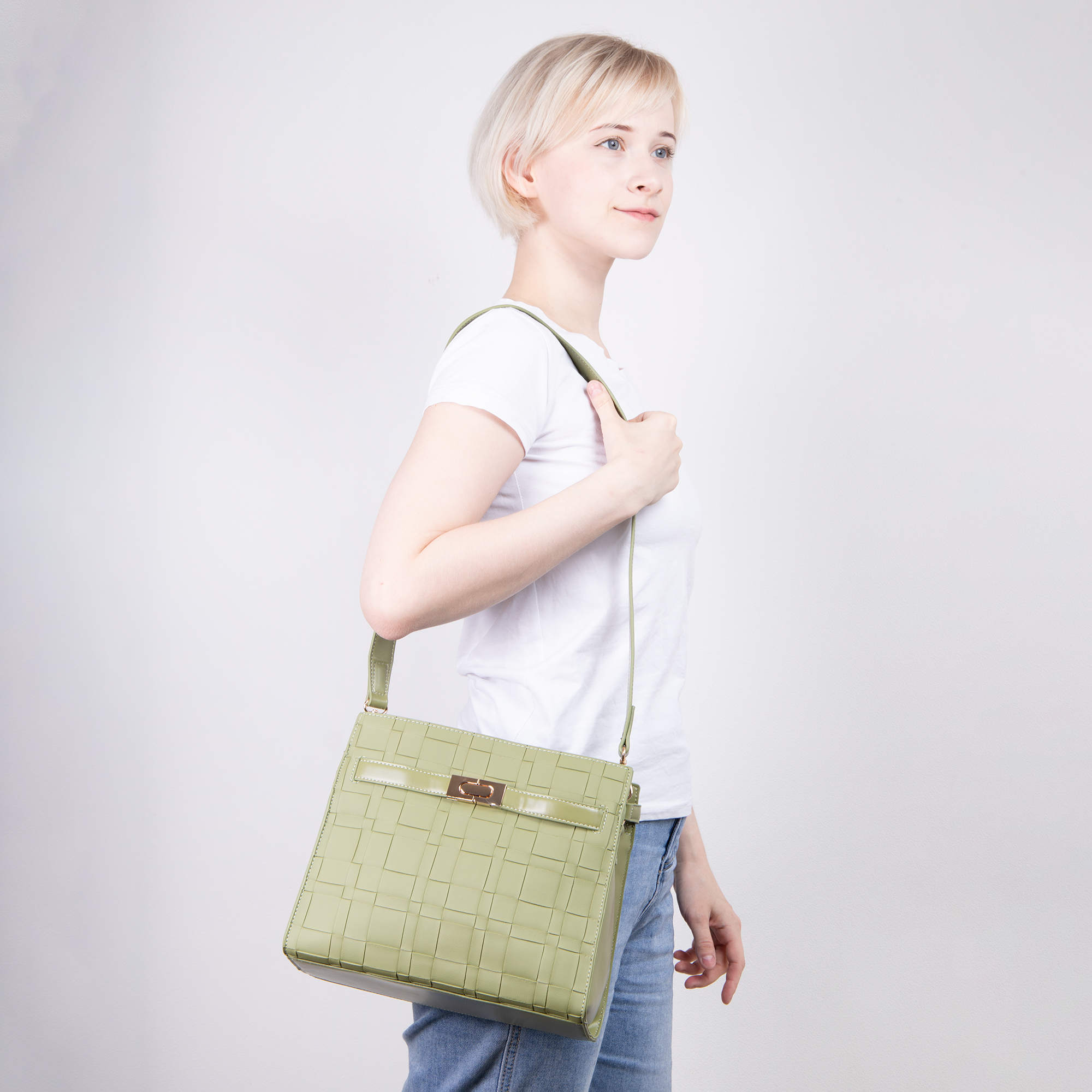 ОБЫЧНАЯ ЦЕНА 1633РУБ. Женская сумка 44110 (Оранжевый)