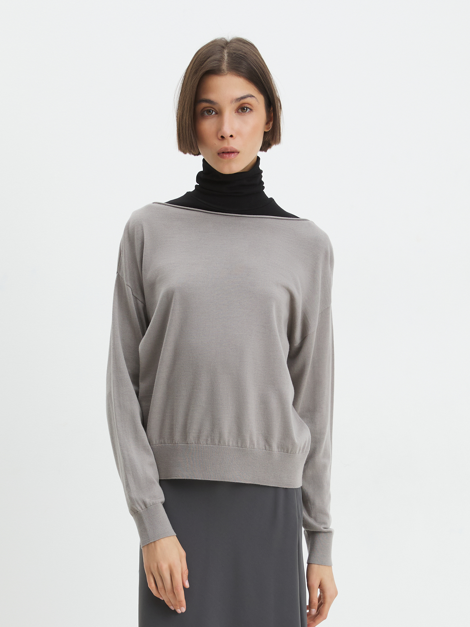 2227 р. 5430 р. Женский джемпер MAISON DAVID