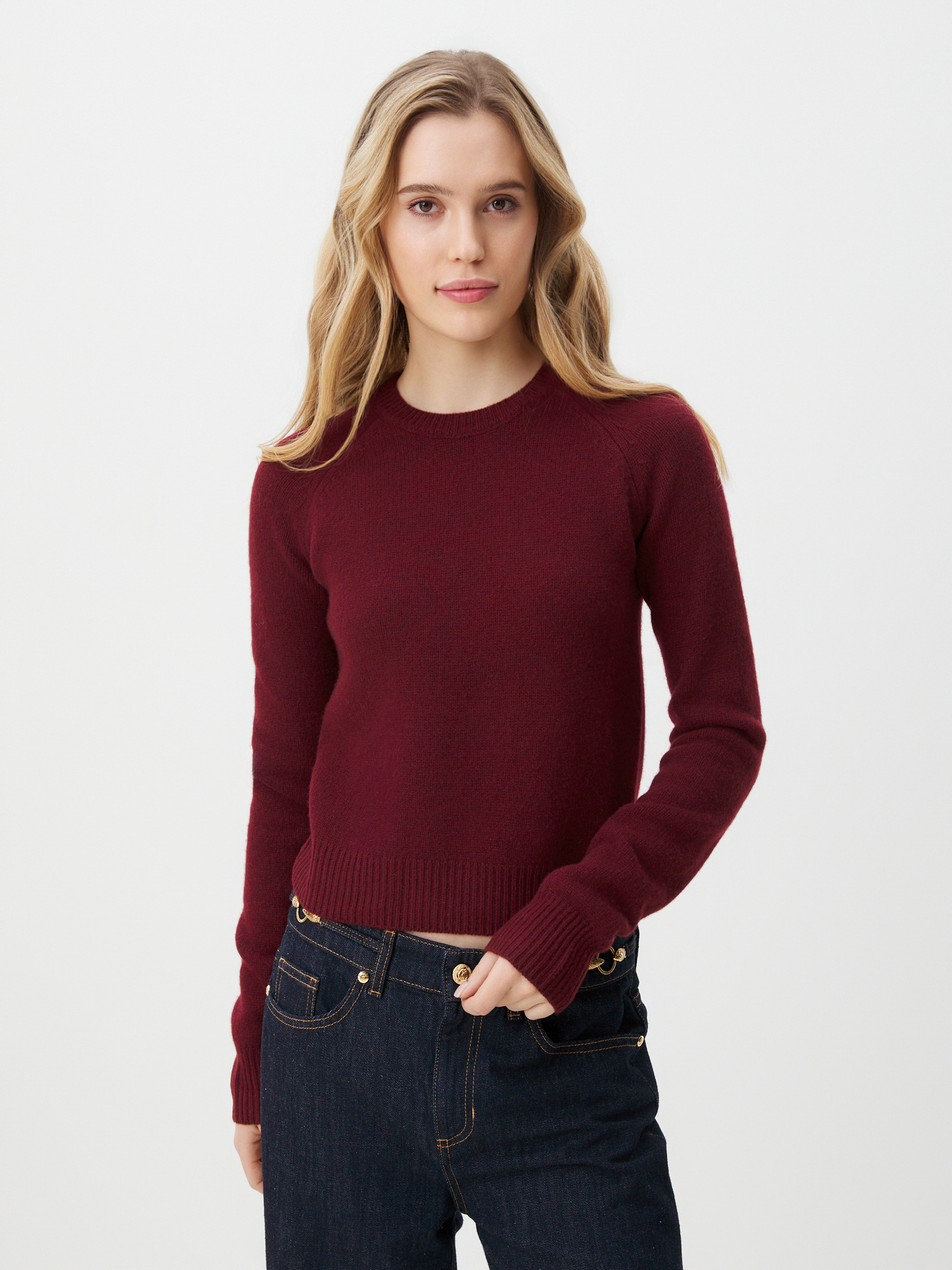 2538 р. 6190 р. Женский джемпер MAISON DAVID