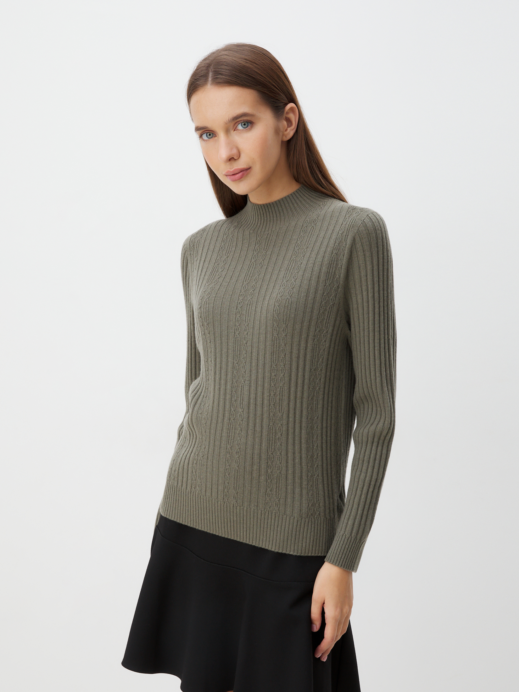 2465 р. 6010 р. Женский бесшовный джемпер MAISON DAVID