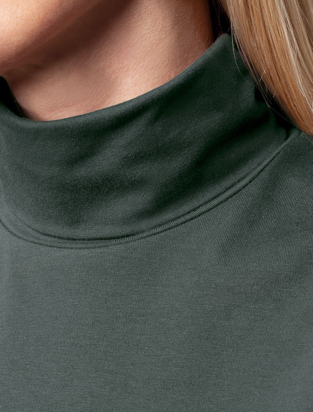 Ст.цена 1190р Водолазка из премиального хлопка с эластаном D49.955 темно-оливковый