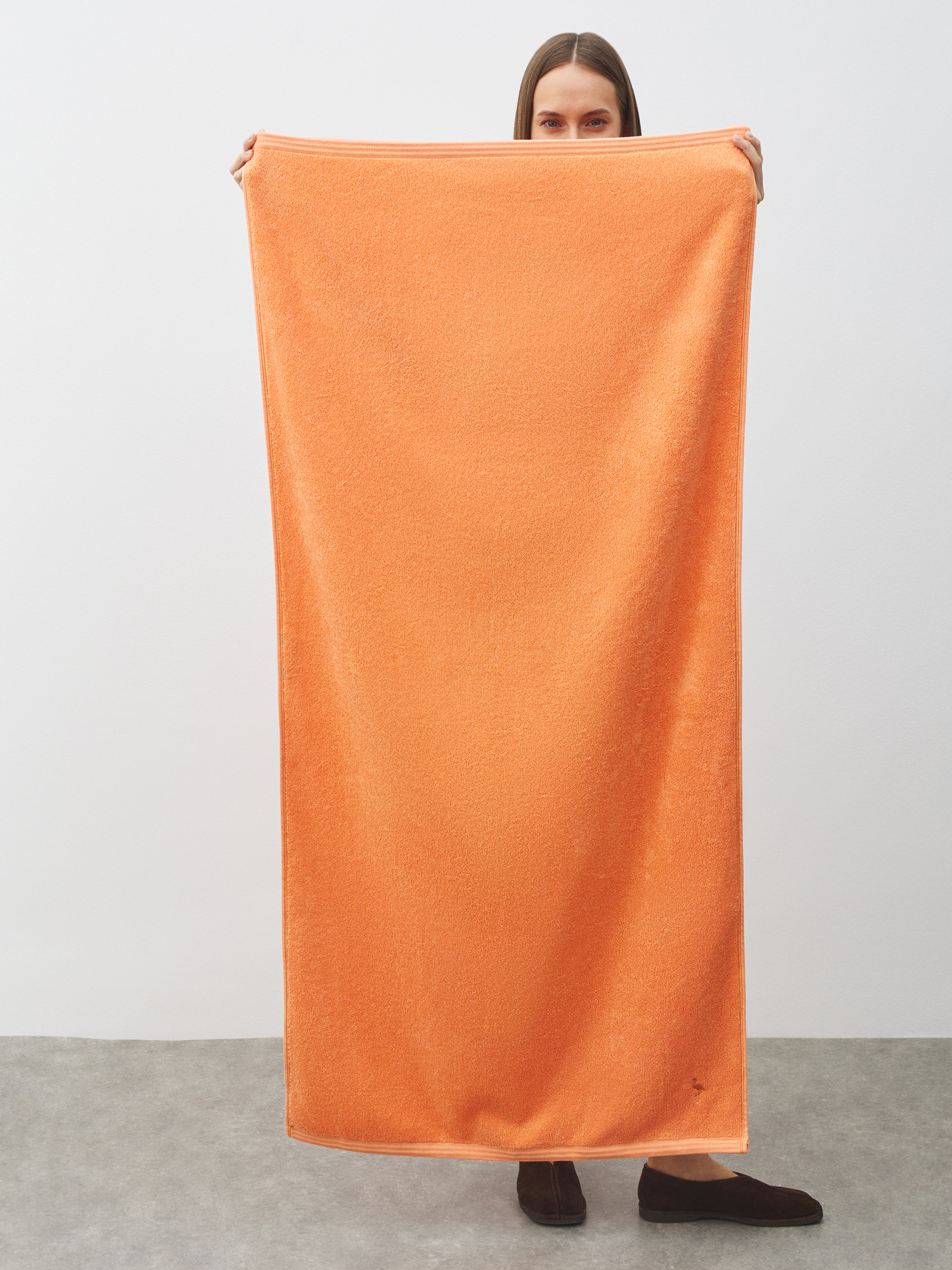 Махровое банное полотенце 70x140 MAISON DAVID 4691090, ярко-оранжевый