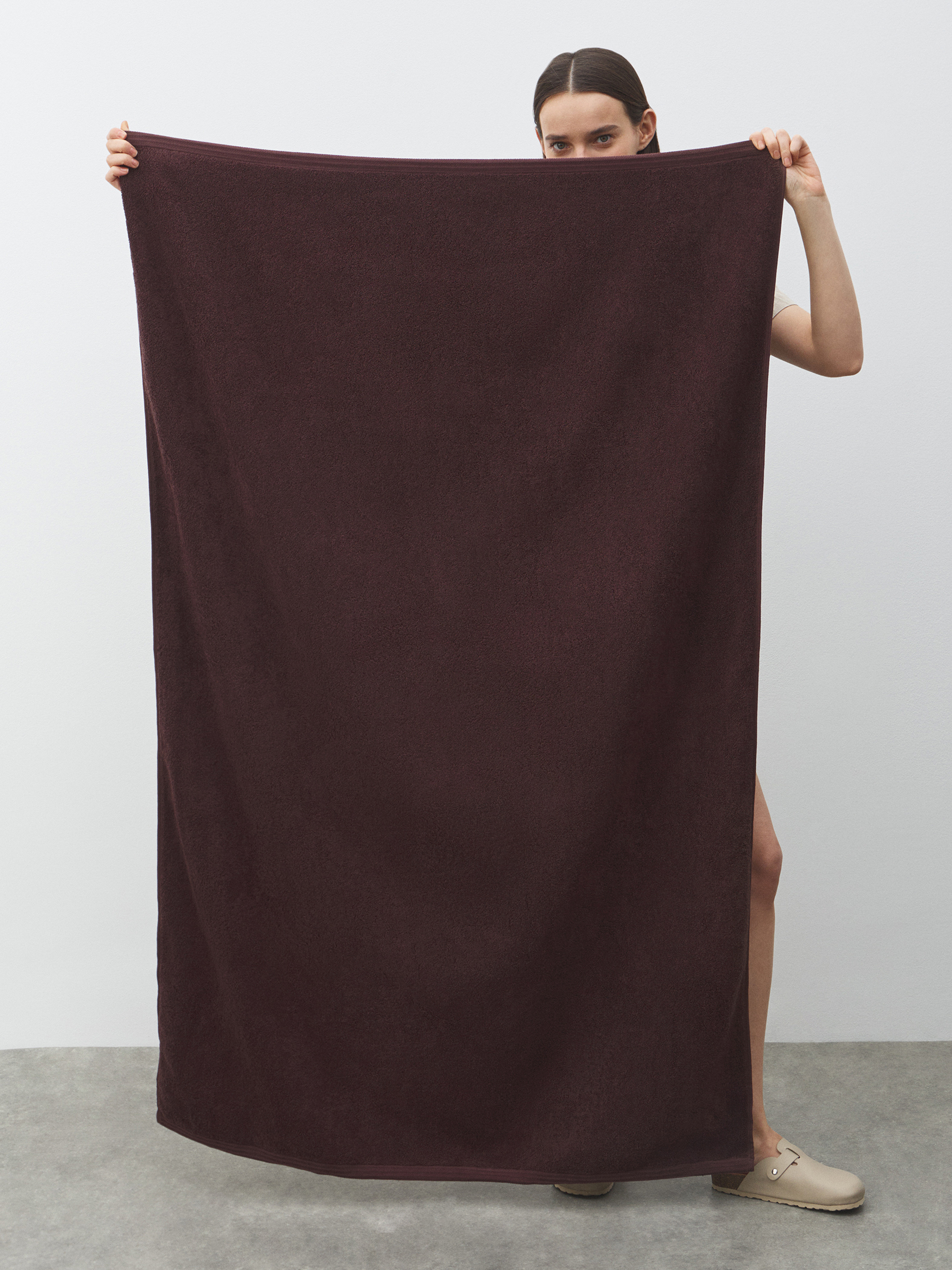 Махровое банное полотенце 100x150 MAISON DAVID 4691169, шоколадный