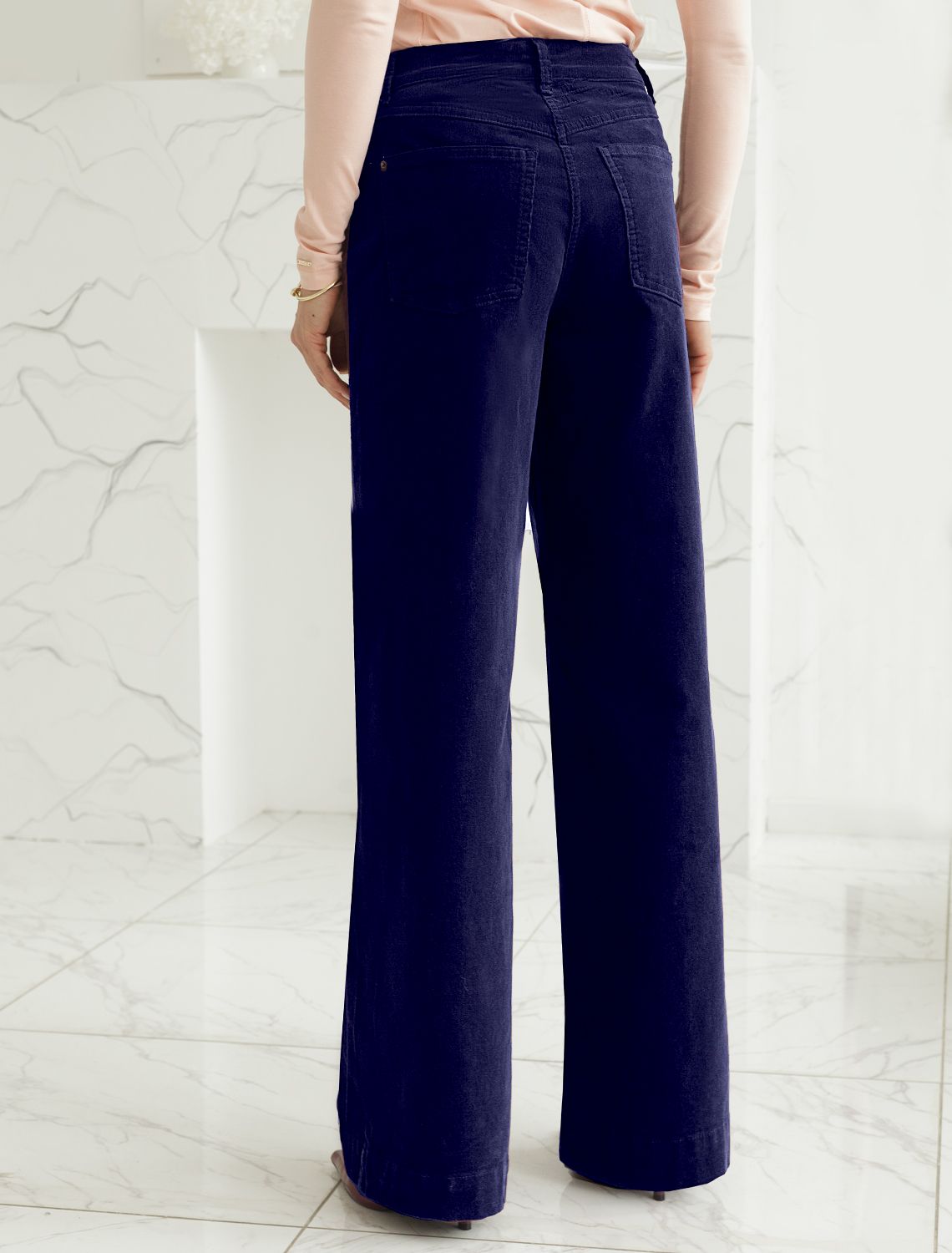 Ст.цена 2790р Брюки из эластичного микро-вельвета D24.278 синий