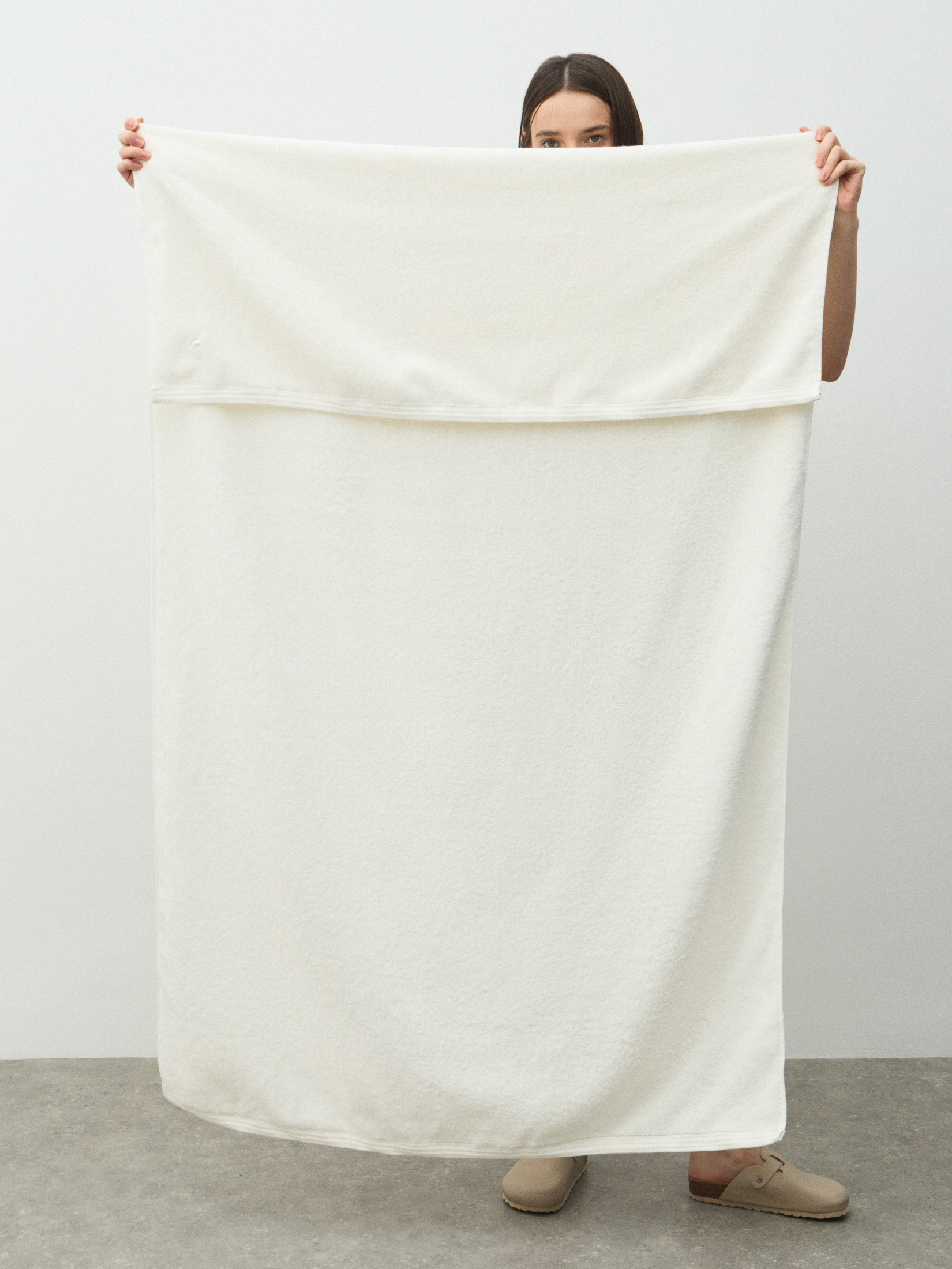 Махровое полотенце-покрывало 100x180 MAISON DAVID 4691296, молочно-белый