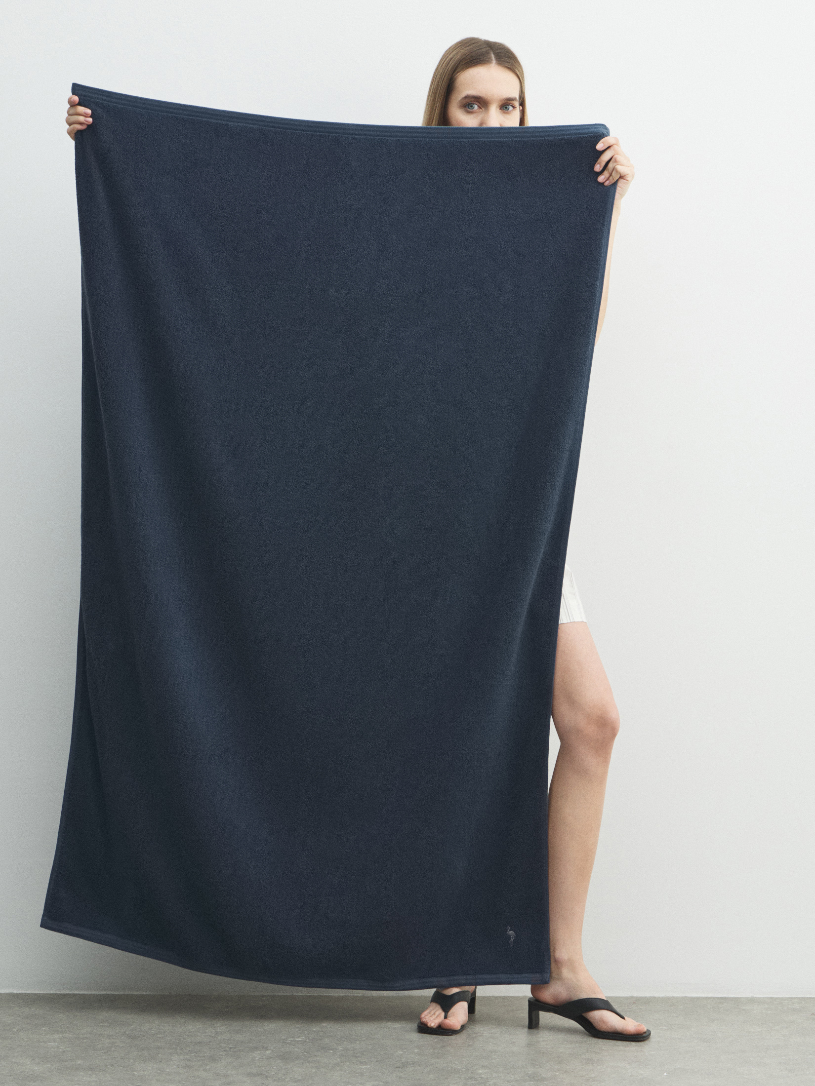 Махровое банное полотенце 100x150 MAISON DAVID 4691179, темно-синий