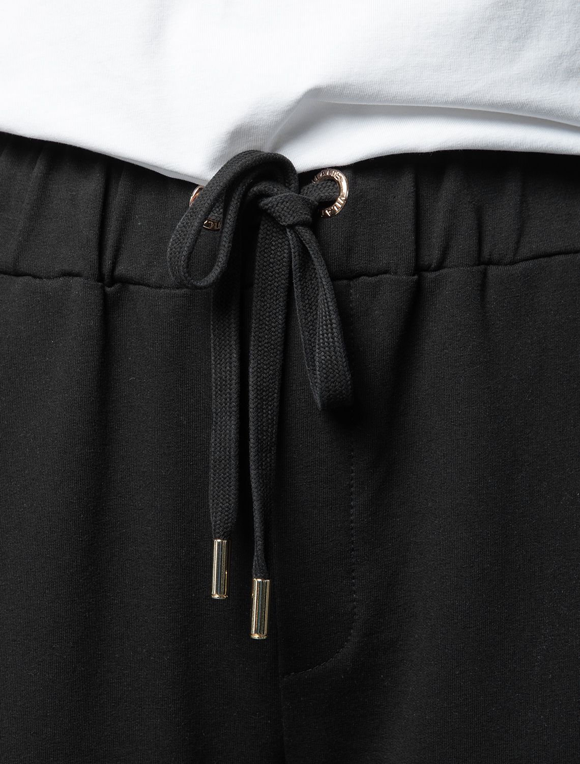 Ст.цена 1790р Брюки из футера двухнитки с эластаном D44.127 черный