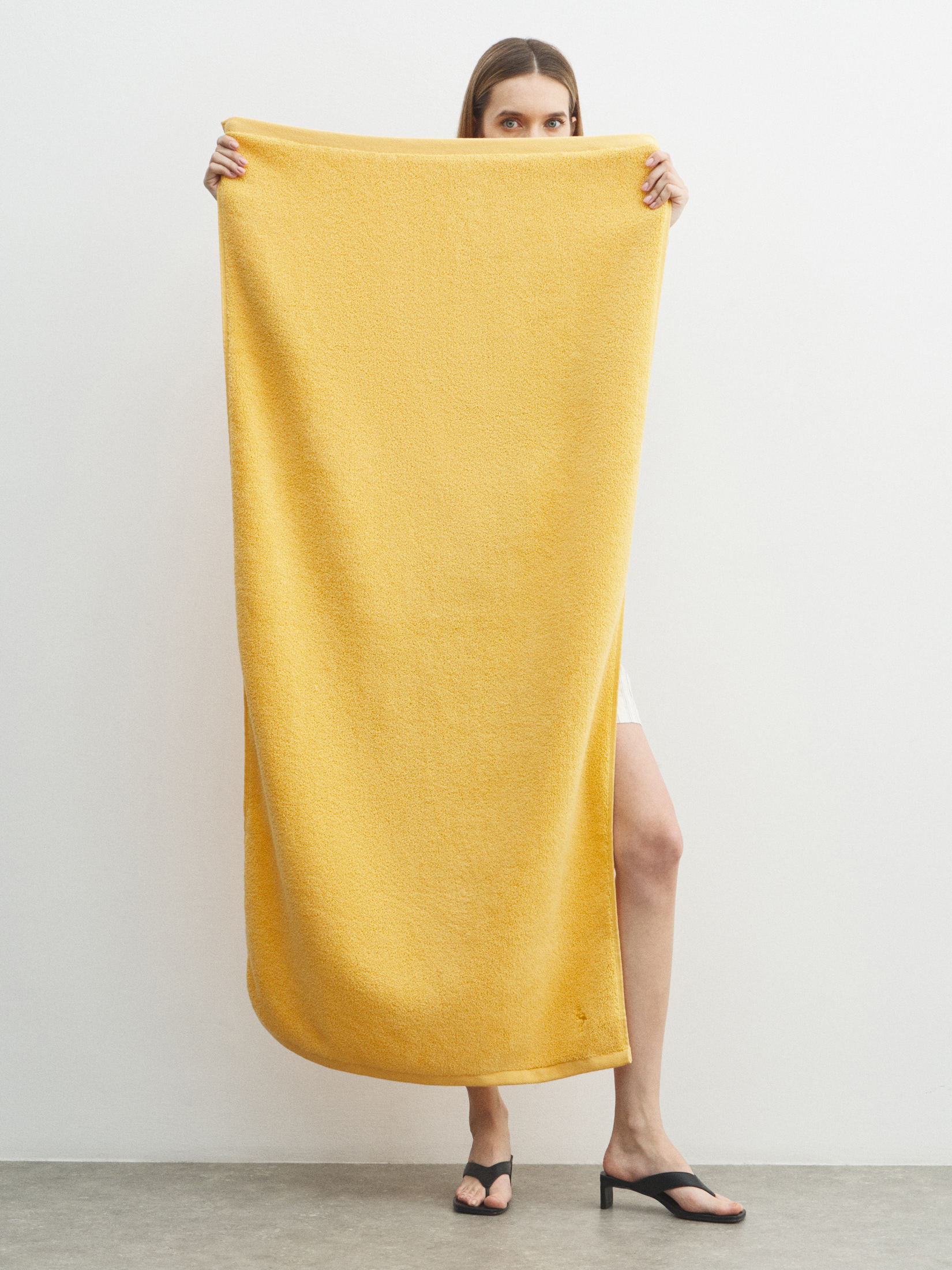 Махровое банное полотенце 70x140 MAISON DAVID 4720176, лимонный