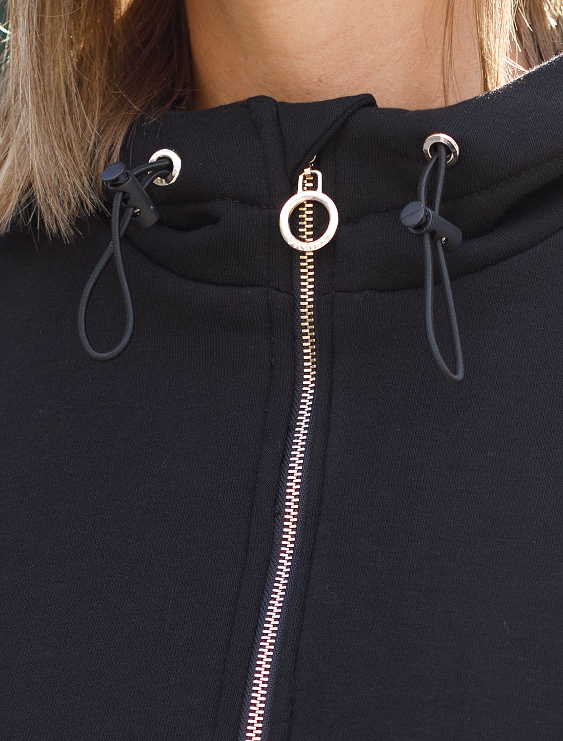 Ст.цена 2990р Худи на молнии из премиального футера трехнитки с начесом D49.062 черный