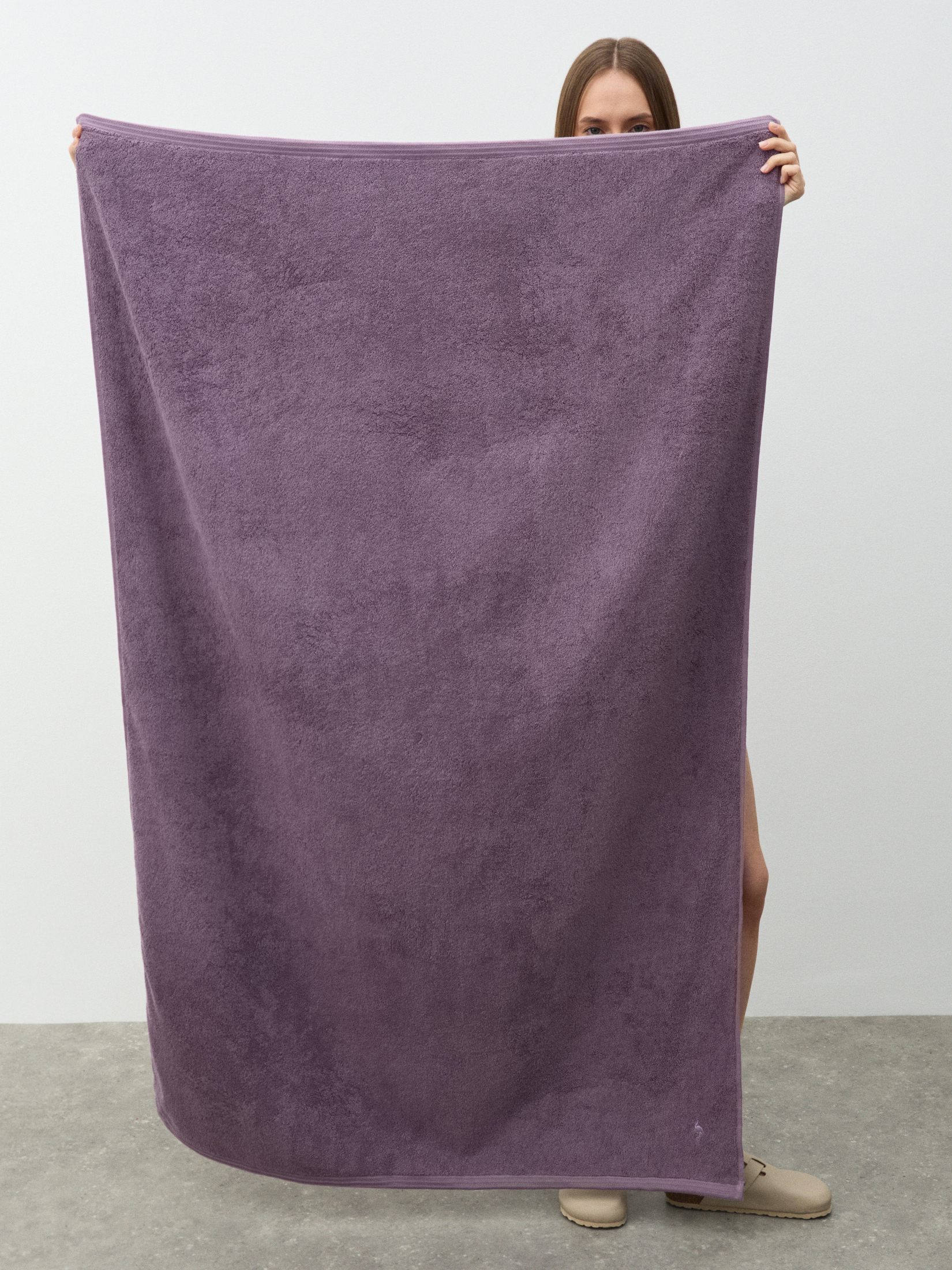 Махровое банное полотенце 100x150 MAISON DAVID 4691194, серо-фиолетовый